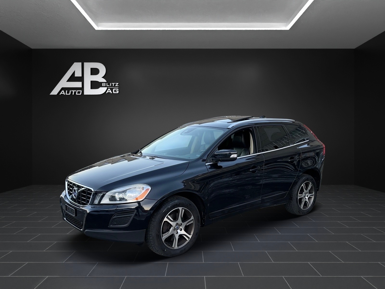 VOLVO XC60 D3 AWD Summum Geartronic