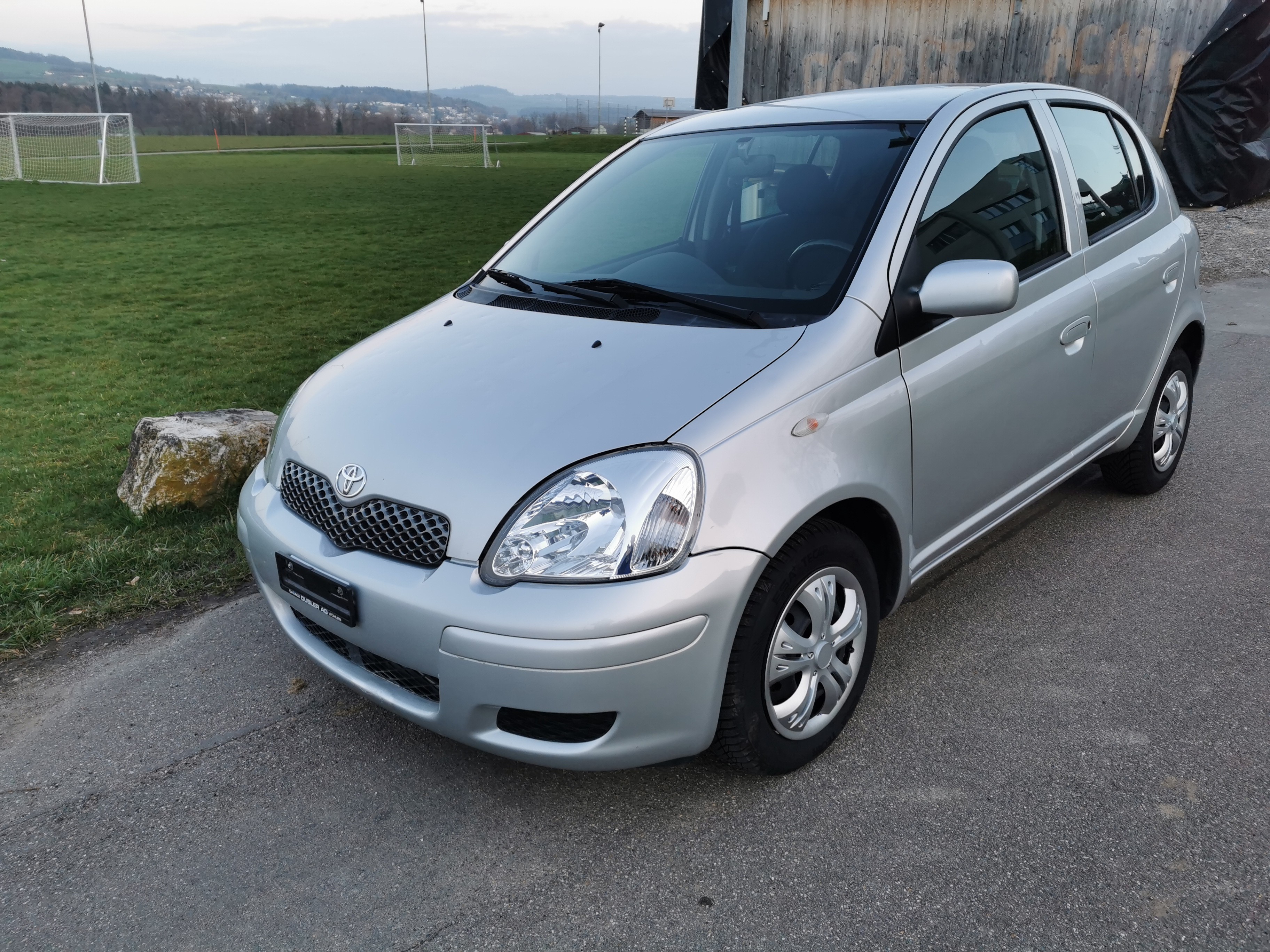 TOYOTA Yaris 1.3 Linea Luna