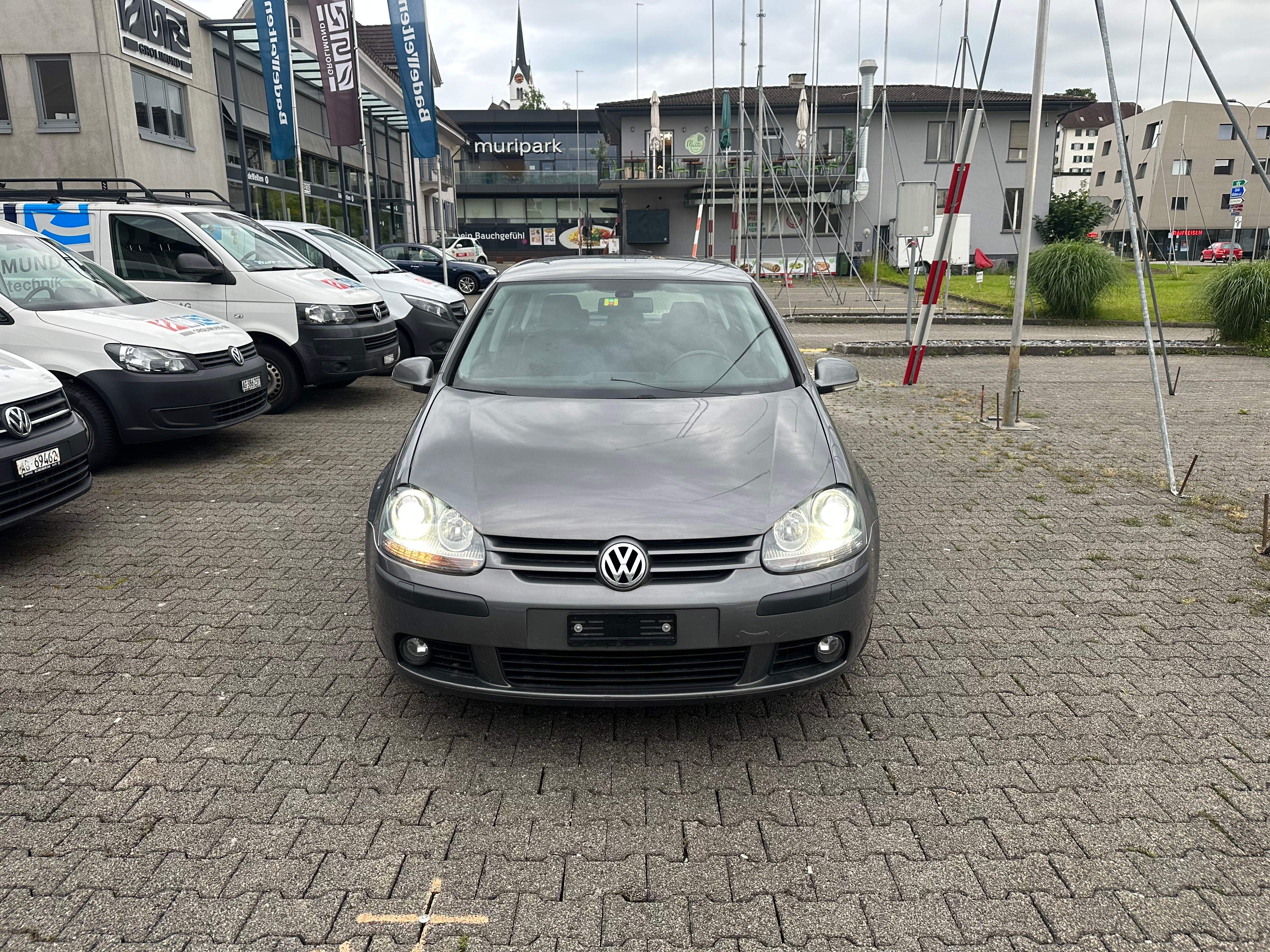 VW Golf 2.0 FSI Comfortline 4Motion