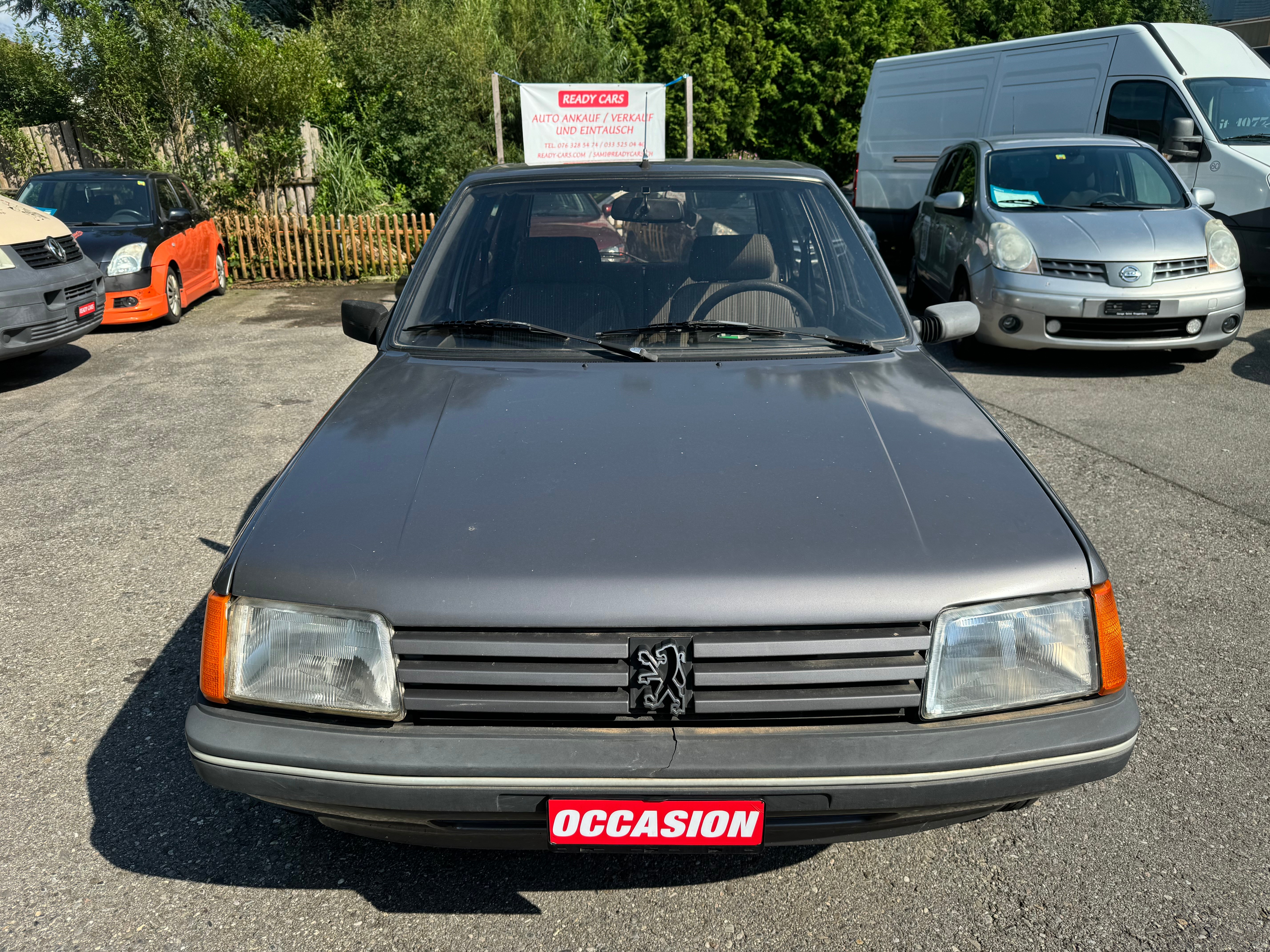 PEUGEOT 205