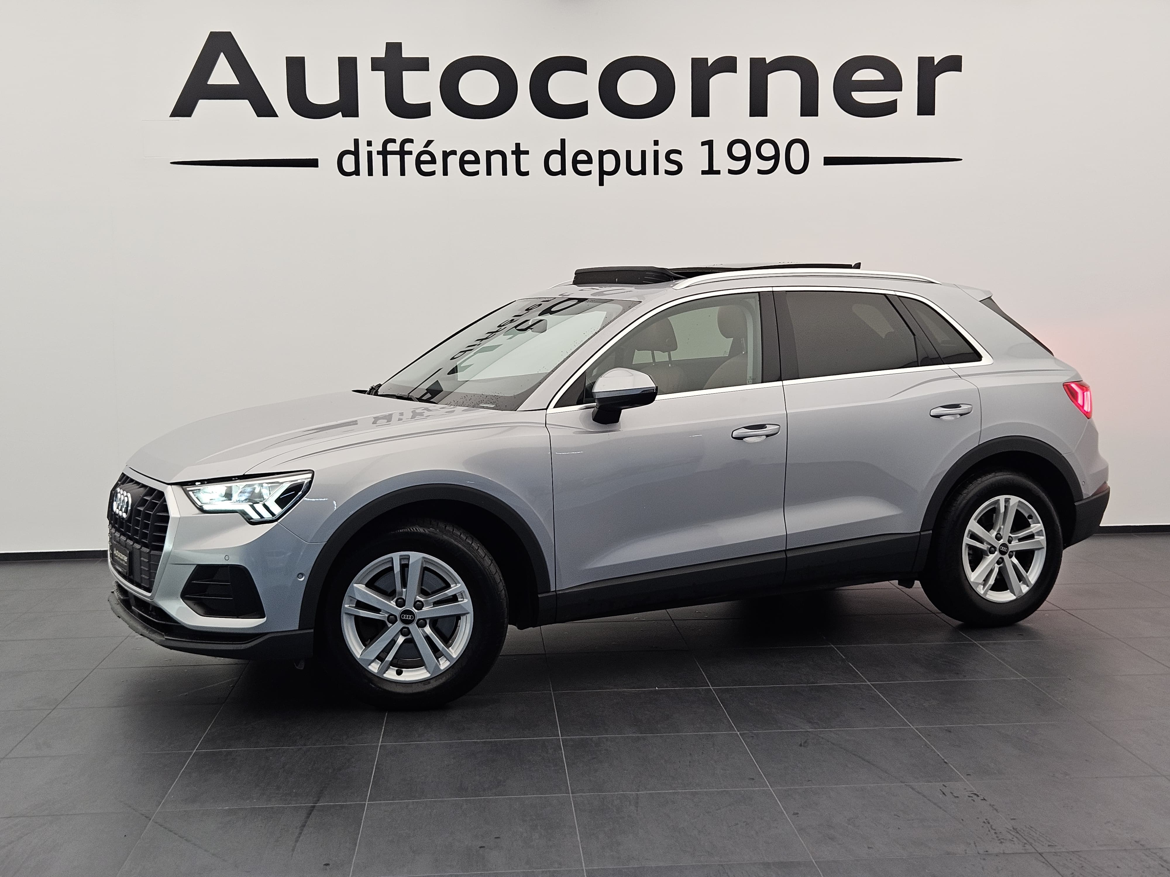 AUDI Q3 40 TFSI advanced quattro S-tronic