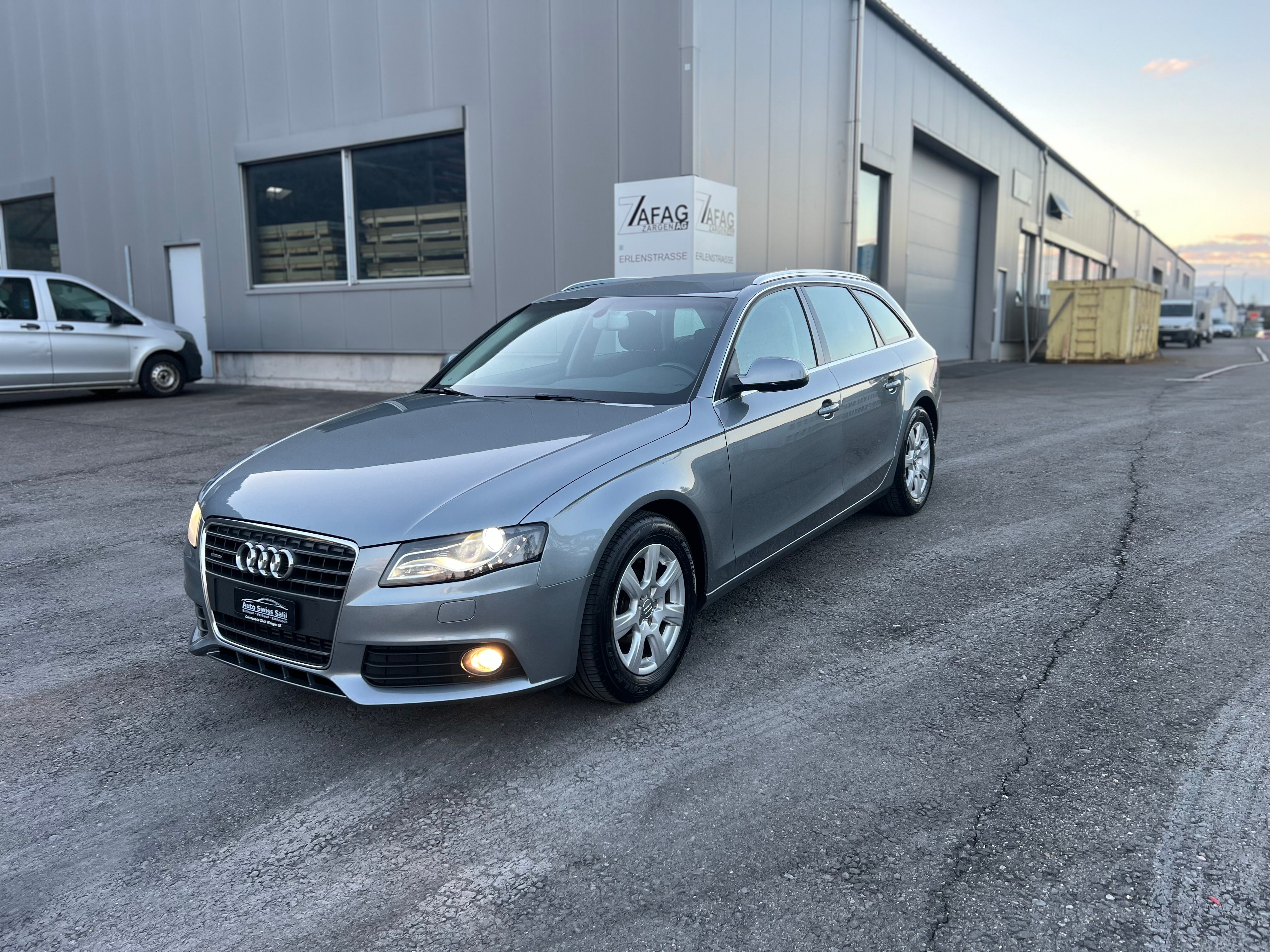 AUDI A4 Avant 2.0T FSI Quattro