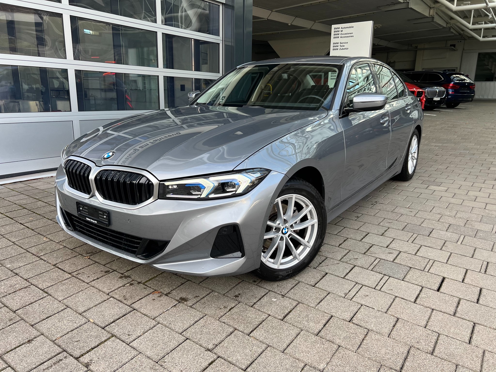 BMW 320d xDrive 48V Steptronic