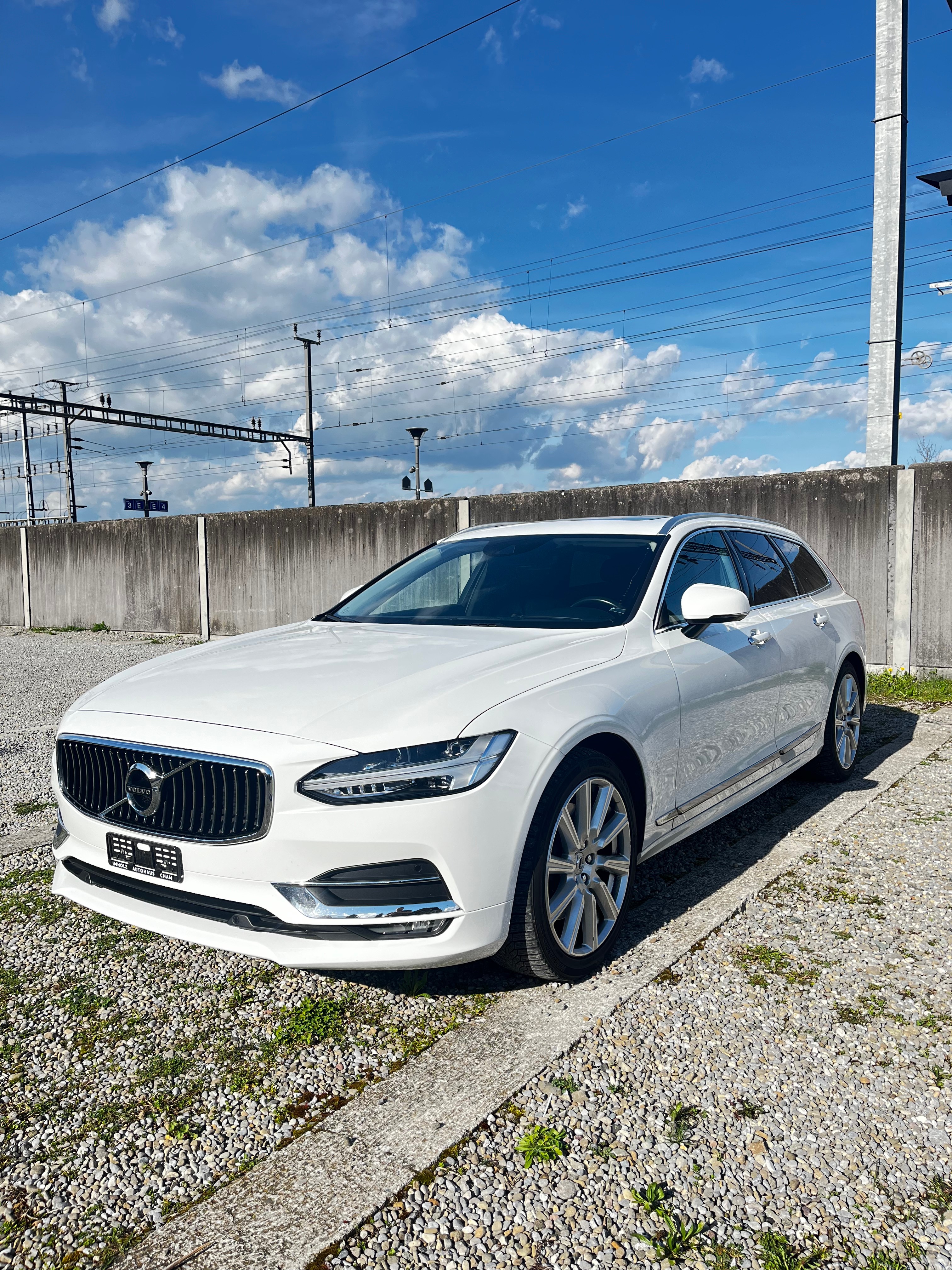 VOLVO V90 D5 AWD Inscription Geartronic Powerpulse