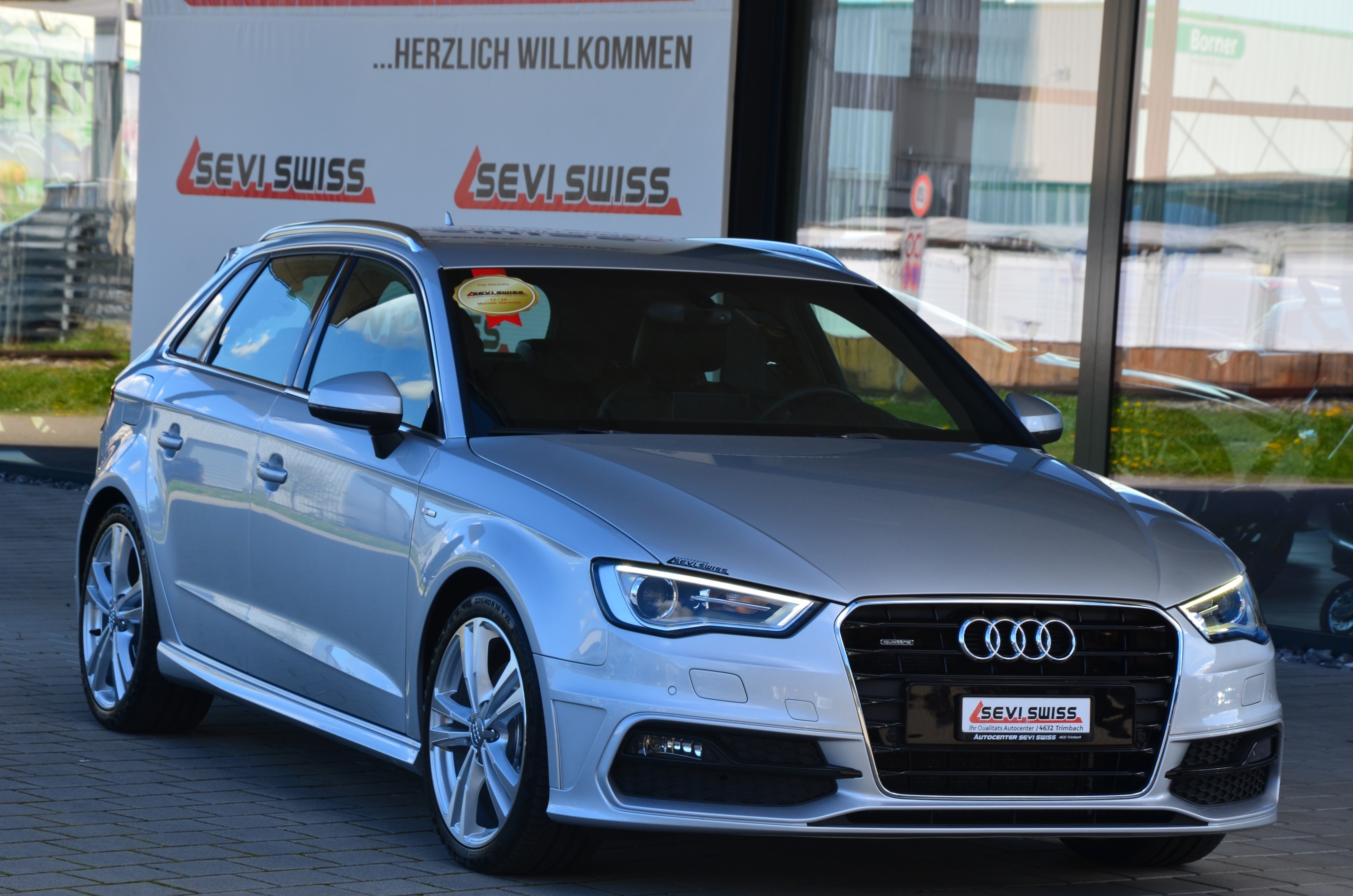 AUDI A3 Sportback 1.8 TFSI quattro *S-Line*