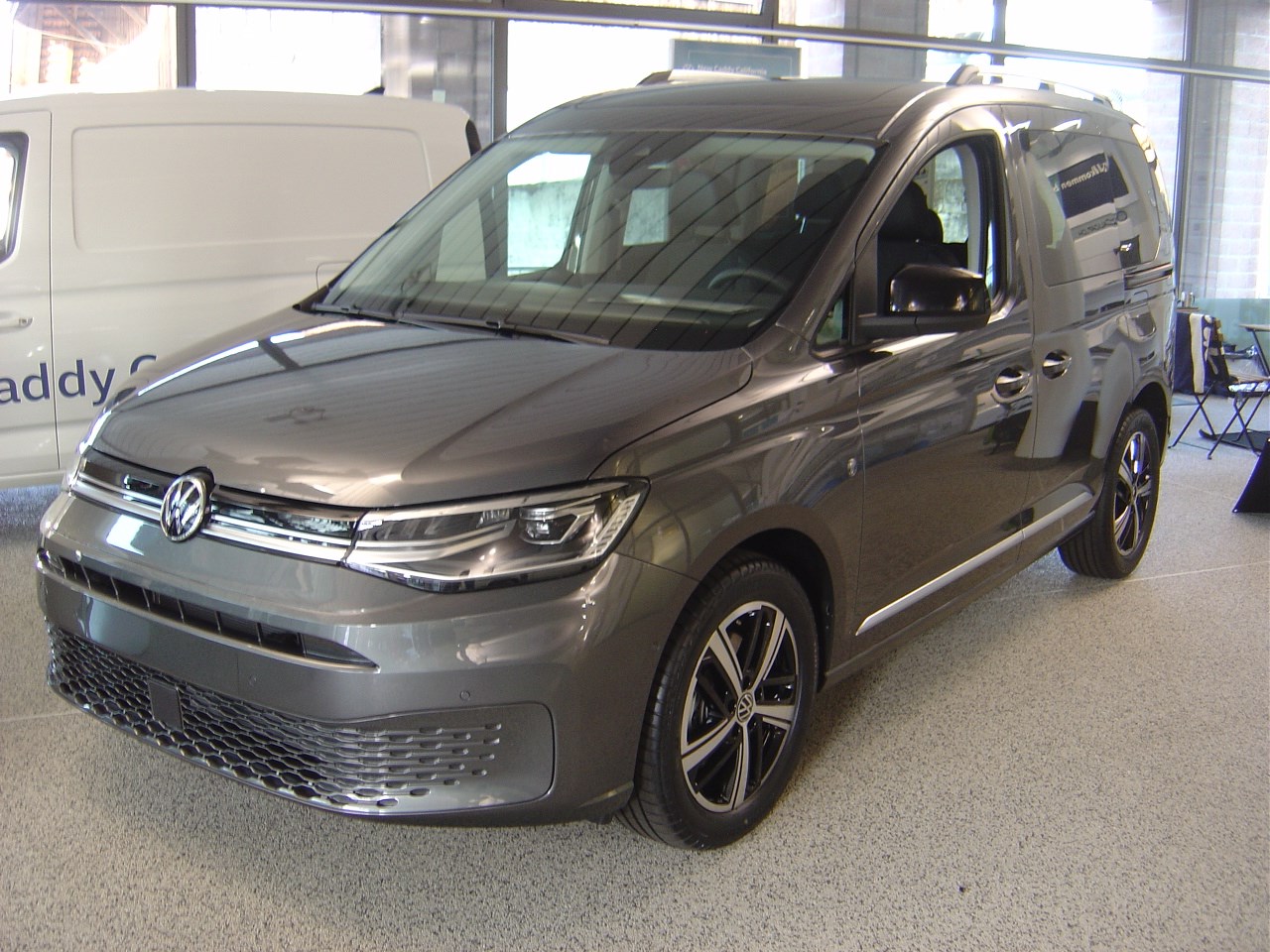 VW Caddy 2.0 TDI Style DSG