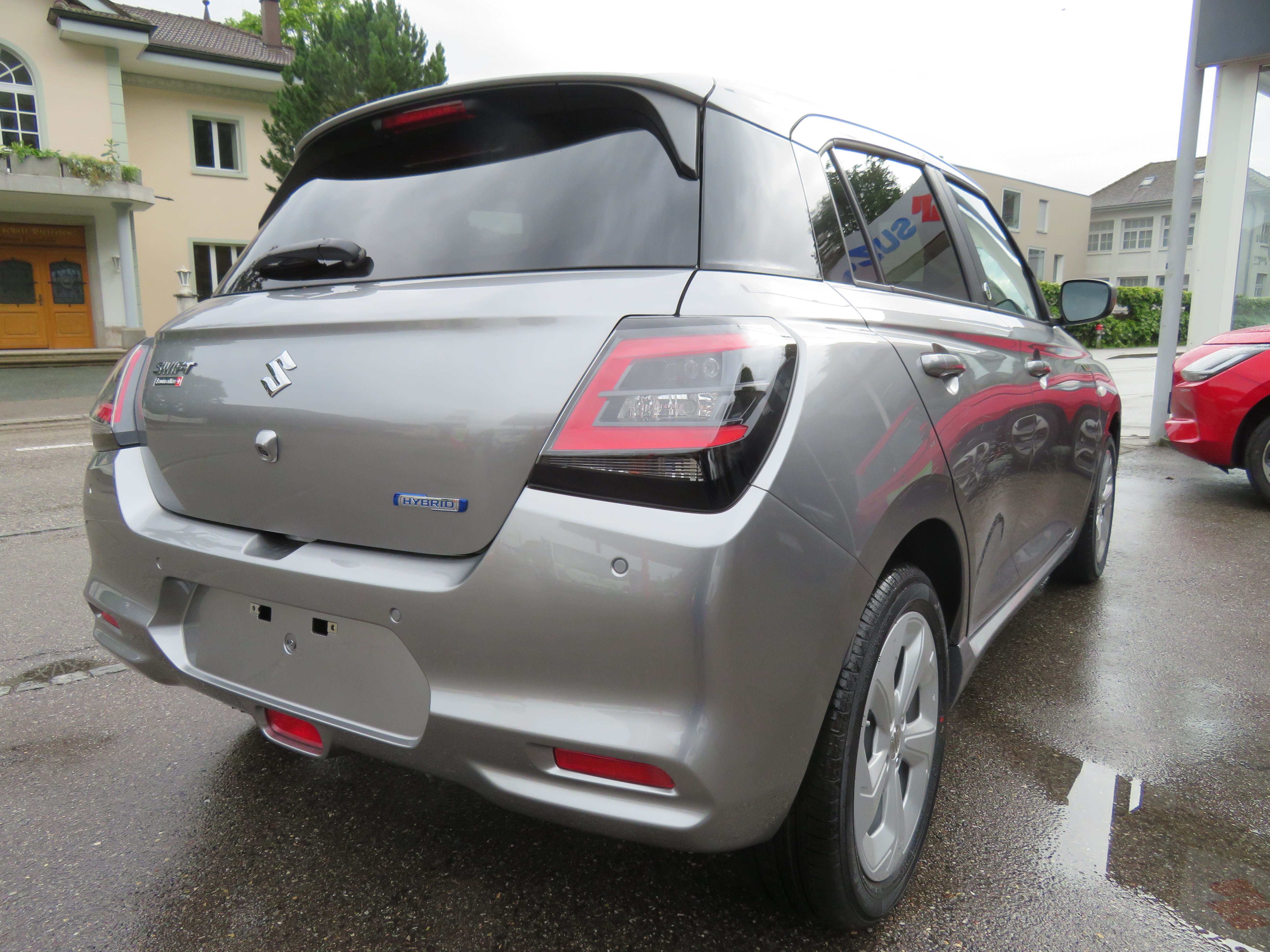 SUZUKI Swift 1.2 1st Edition Hybrid 4x4