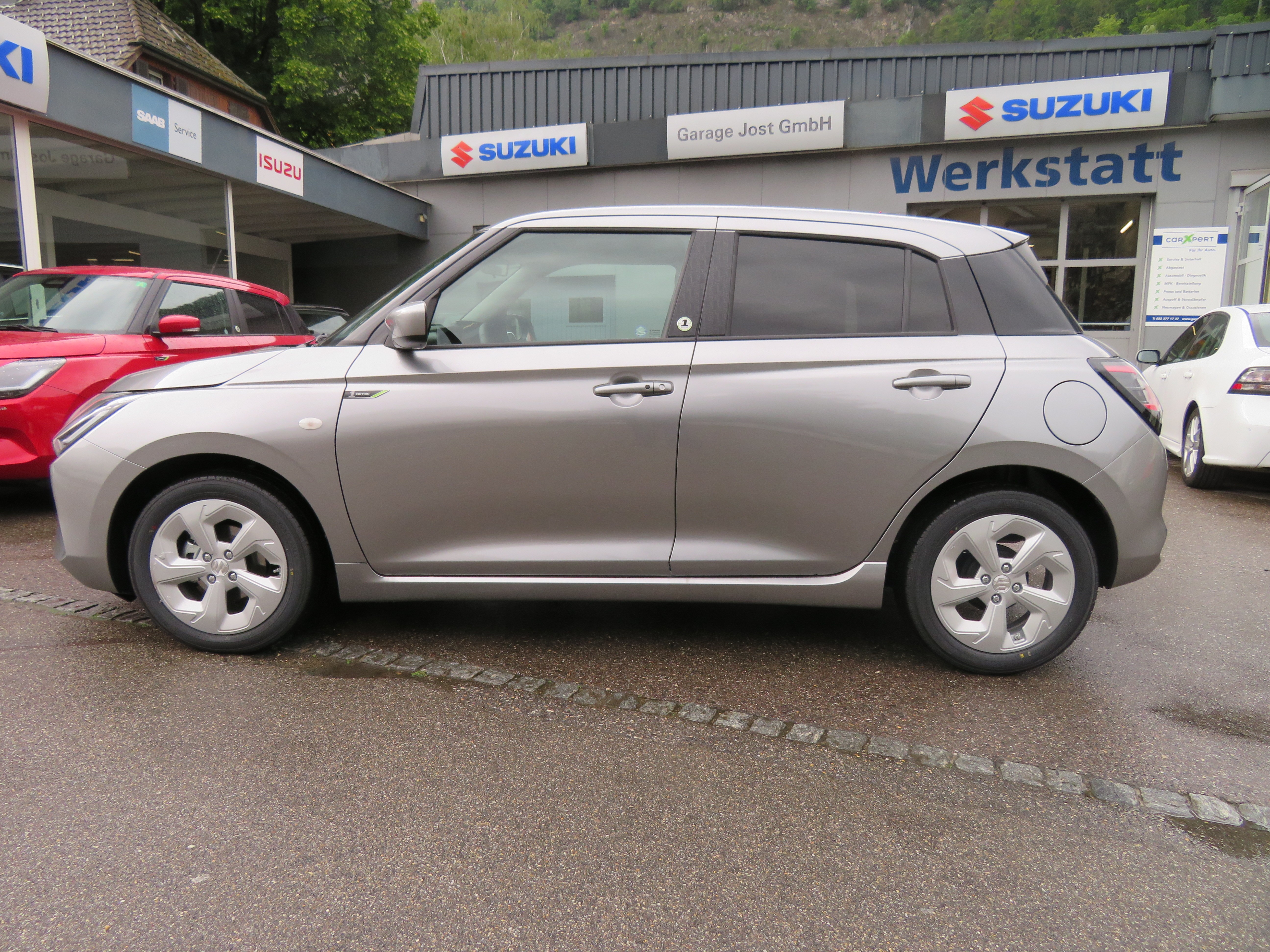 SUZUKI Swift 1.2 1st Edition Hybrid 4x4