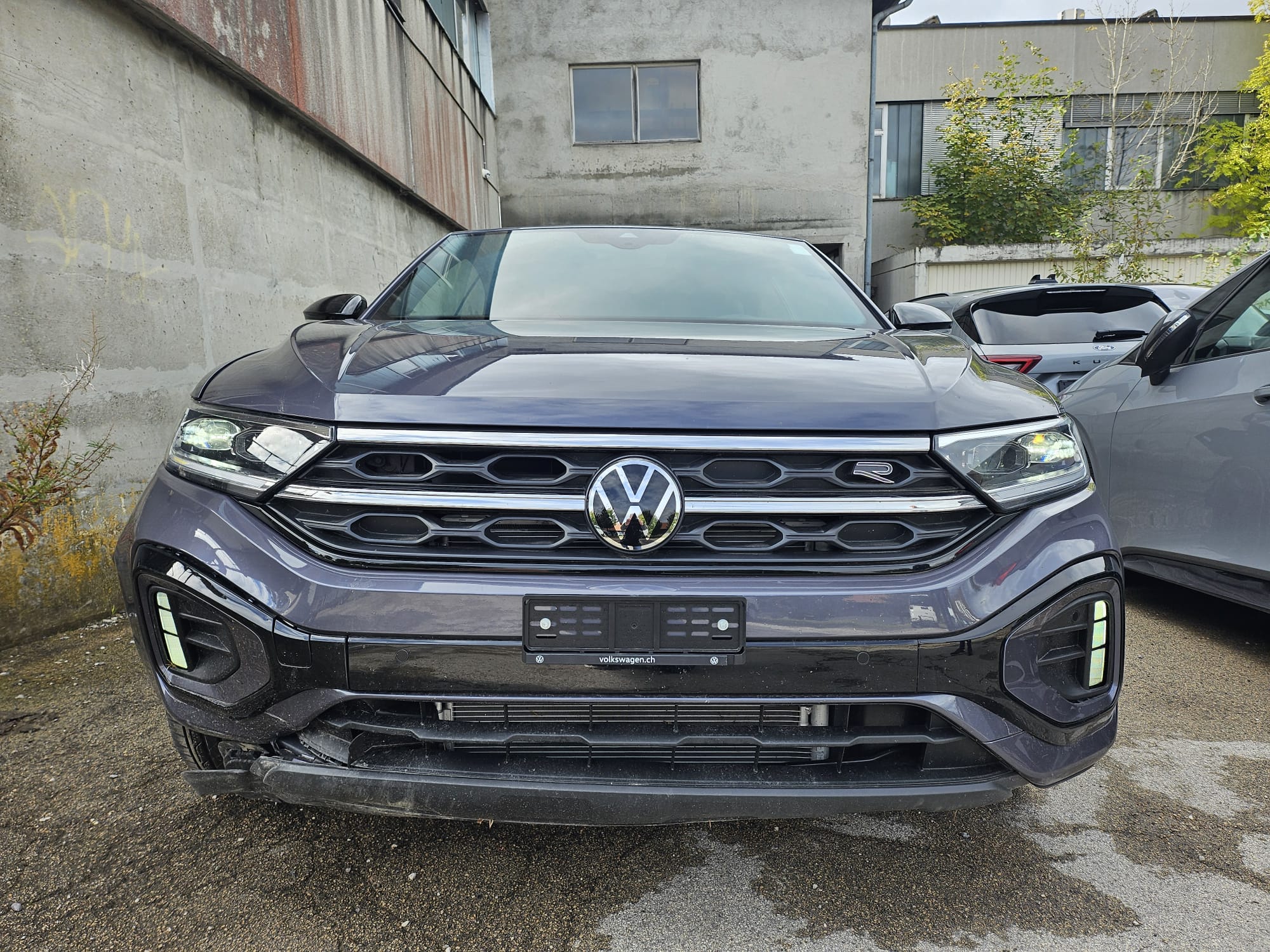 VW T-Roc Cabriolet 1.5 TSI EVO R-Line DSG BESCHADIG ENDOMMAGE