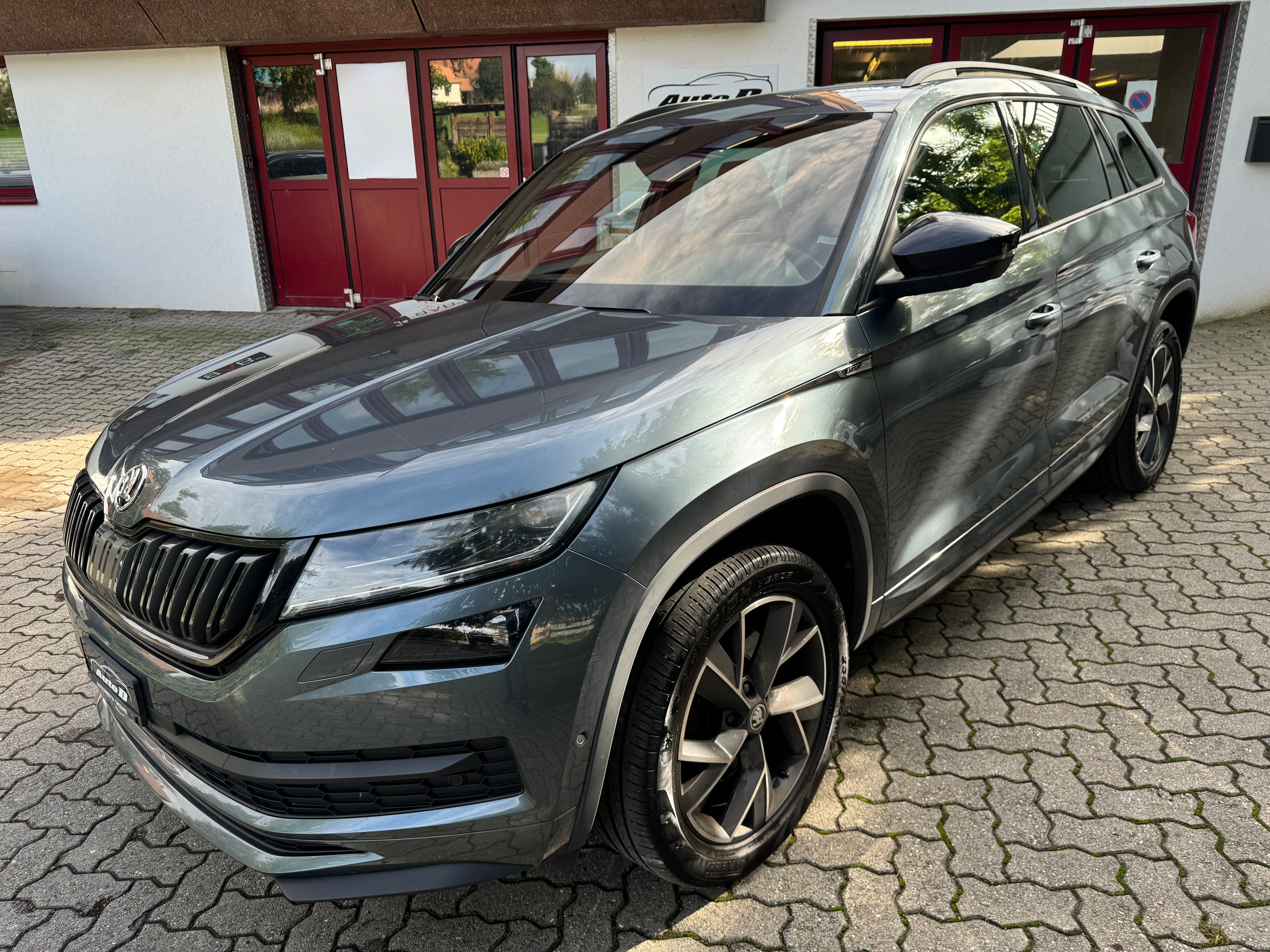 SKODA Kodiaq 2.0 TSI 4x4 Sport Line