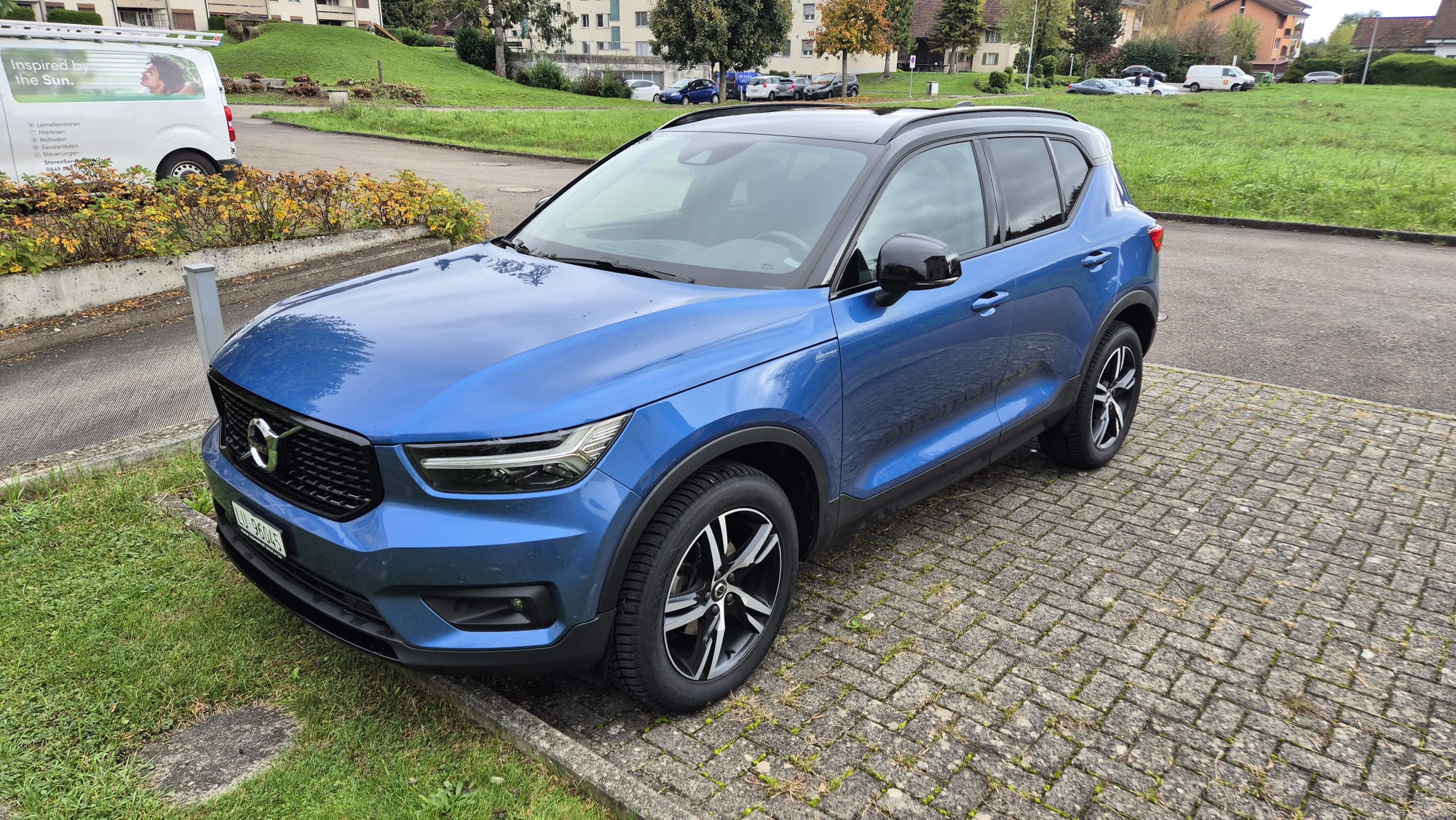 VOLVO XC40 D3 R-Design