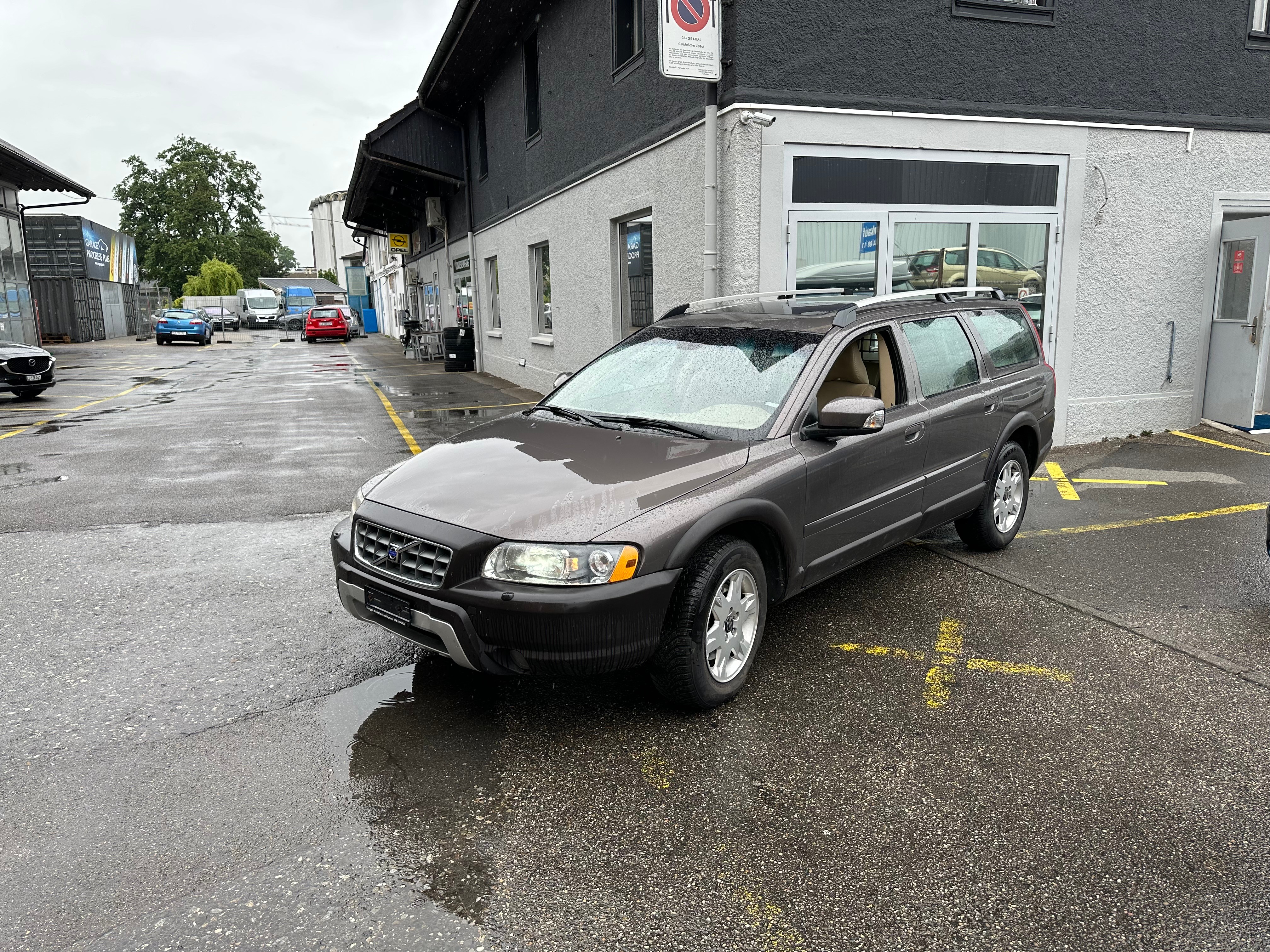 VOLVO XC70 2.5T AWD Summum