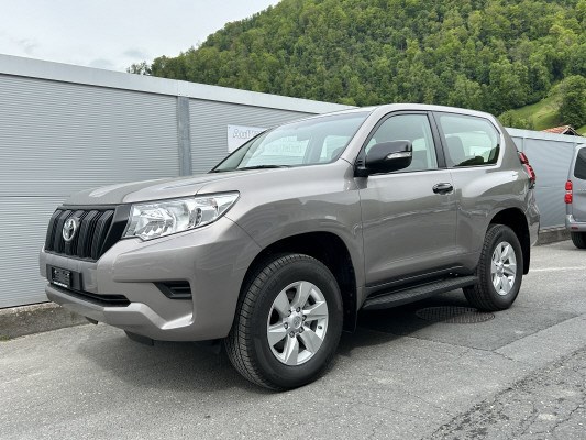 TOYOTA LandCruiser 2.8TD Active