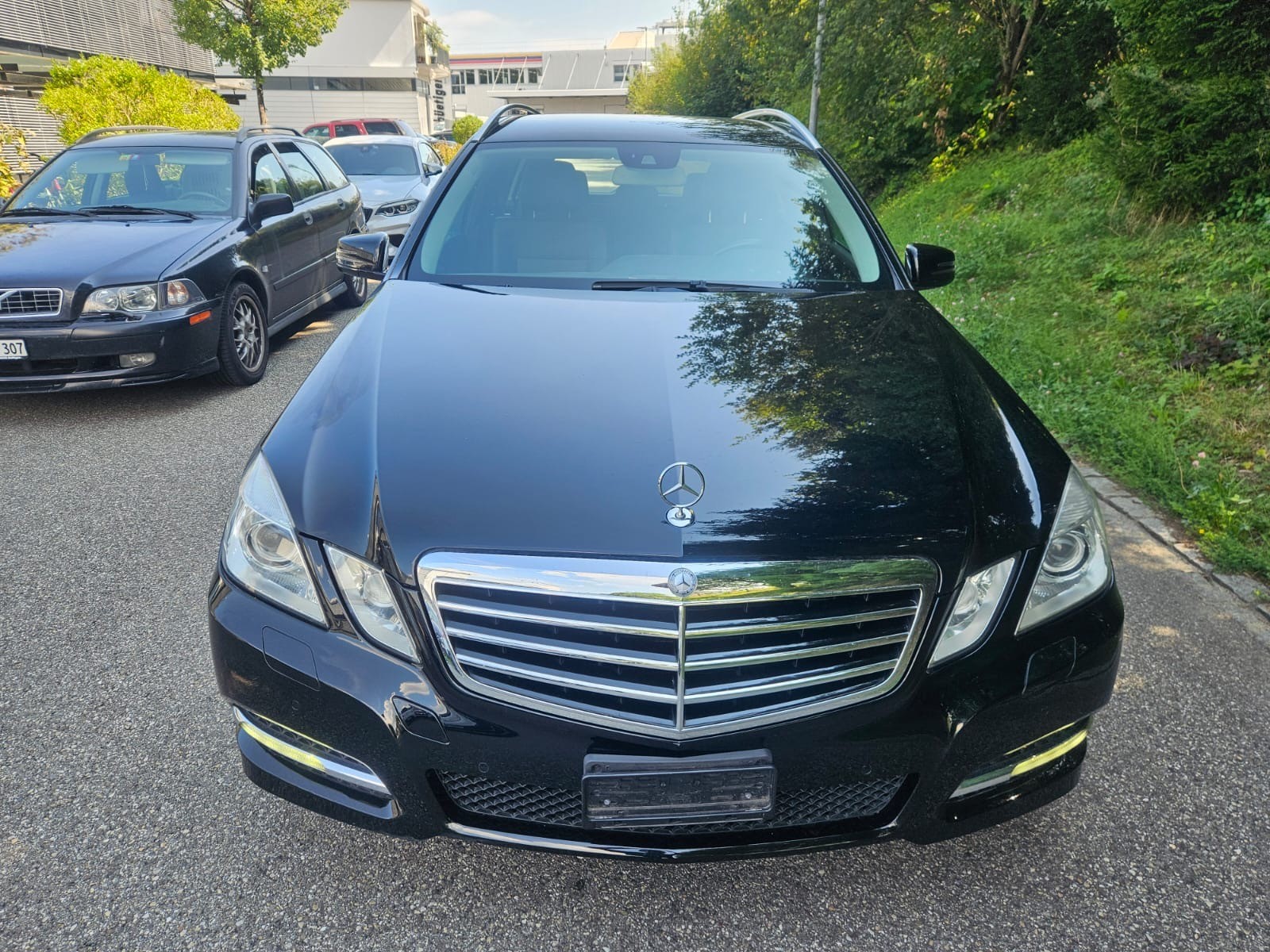 MERCEDES-BENZ E 200 CGI BlueEfficiency Elégance Automatic