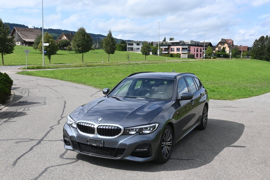 BMW 320d xDrive Touring M Sport Steptronic