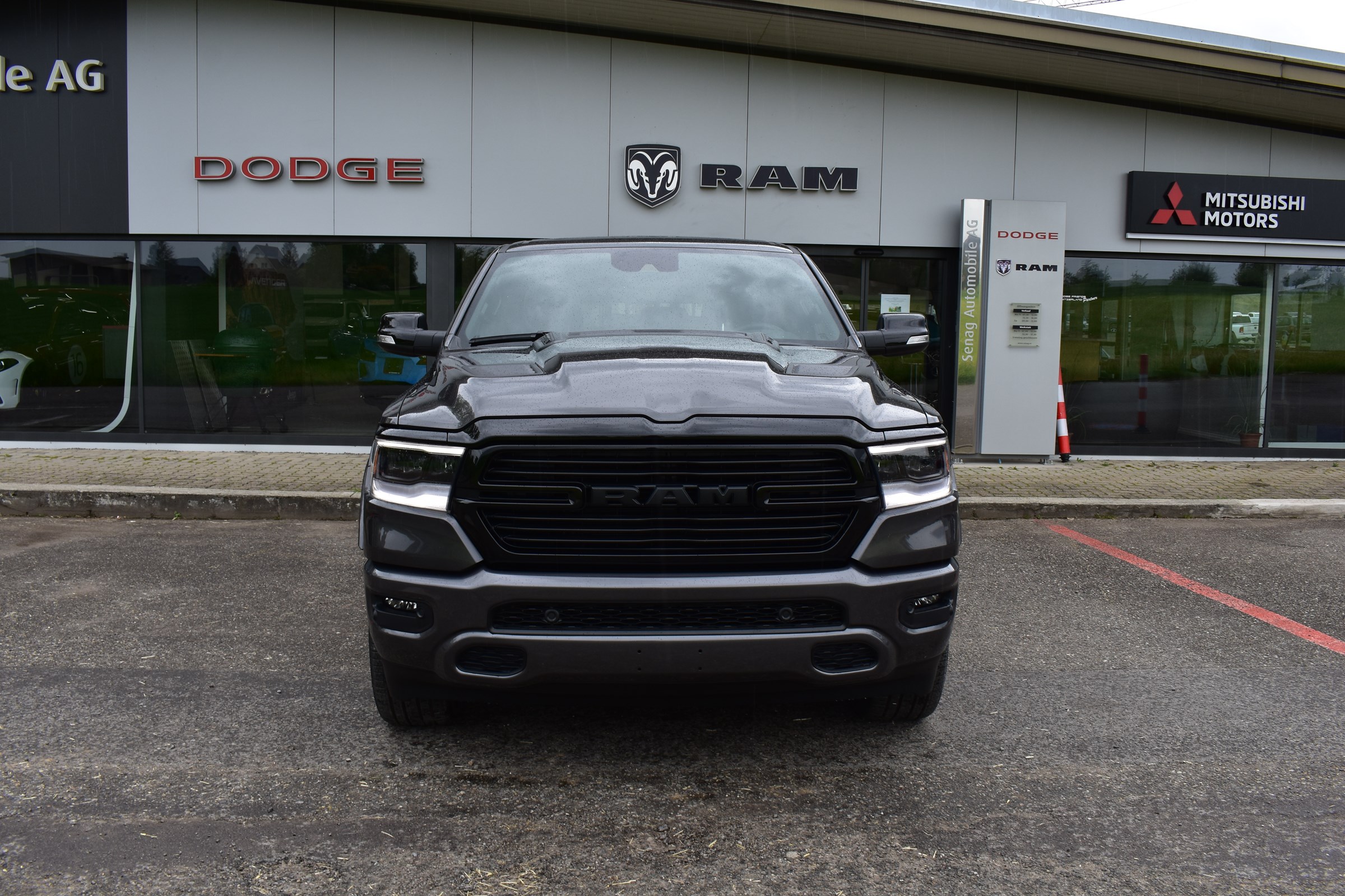 DODGE Ram 1500 Laramie Night Edition 3.0 Eco Diesel