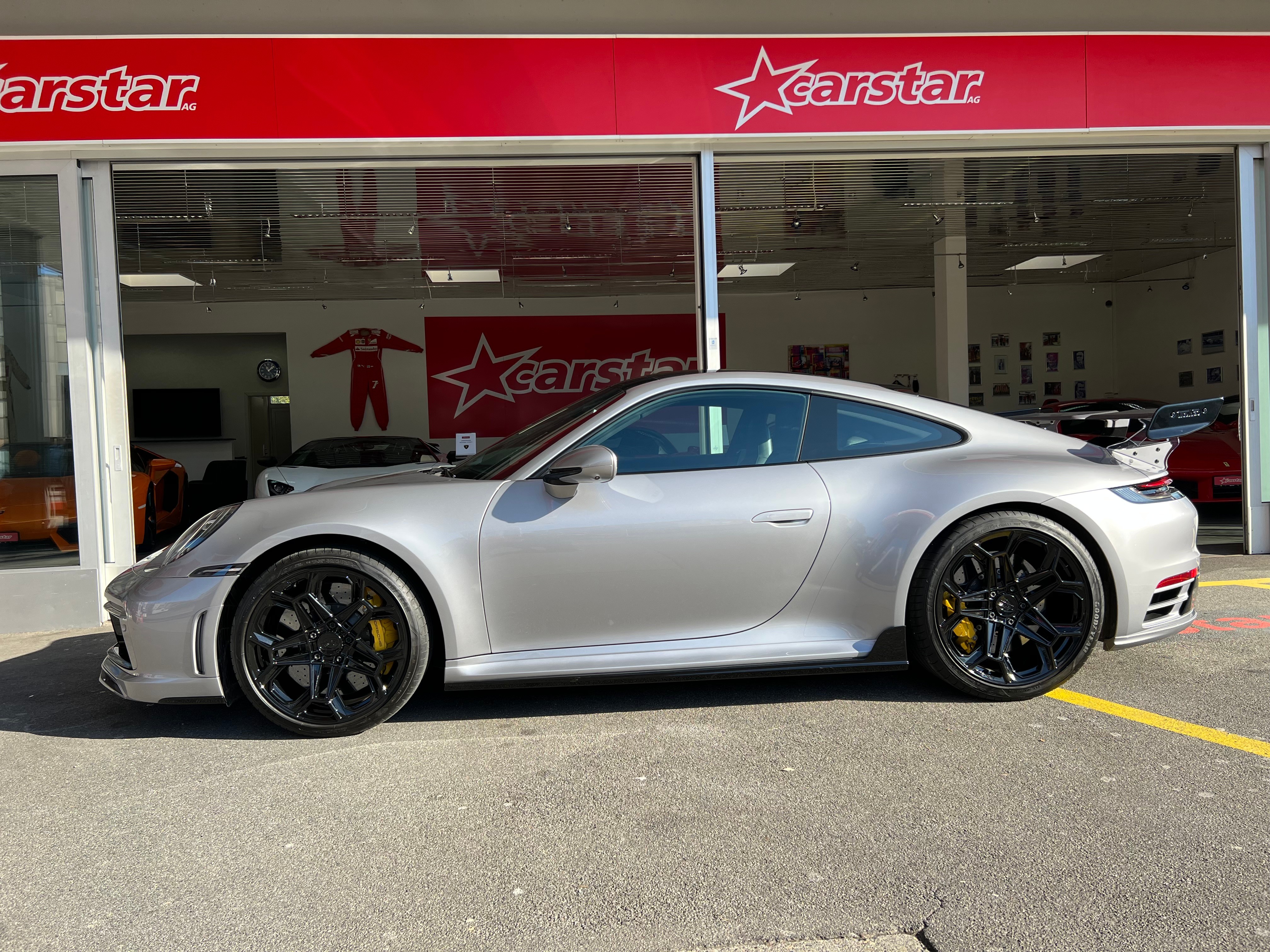 PORSCHE 911 Carrera 4S