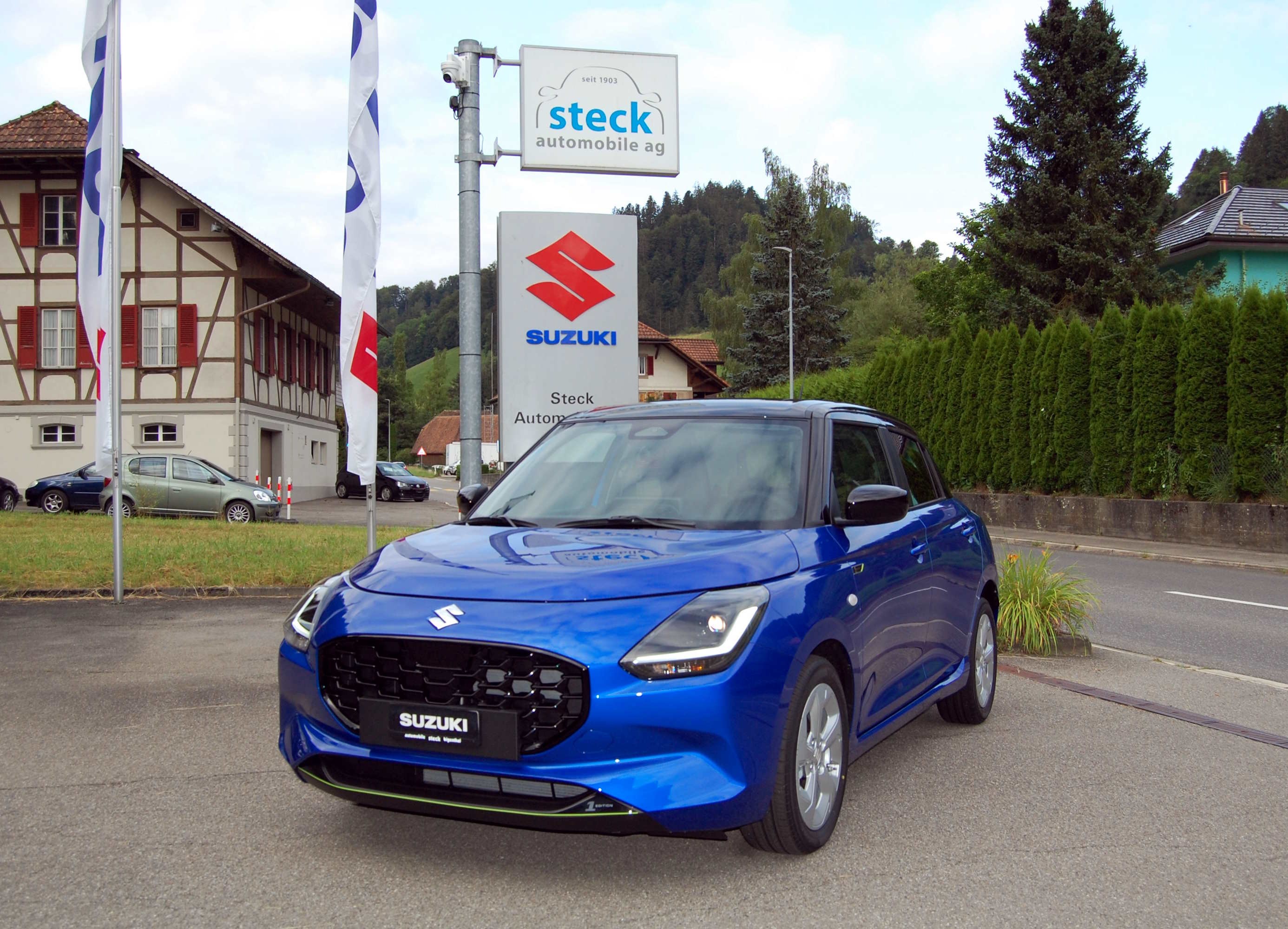 SUZUKI Swift 1.2 1st Edition Hybrid CVT