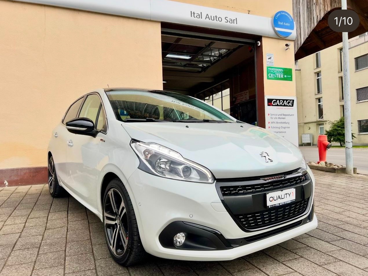 PEUGEOT 208 1.2 PureTech GT Line