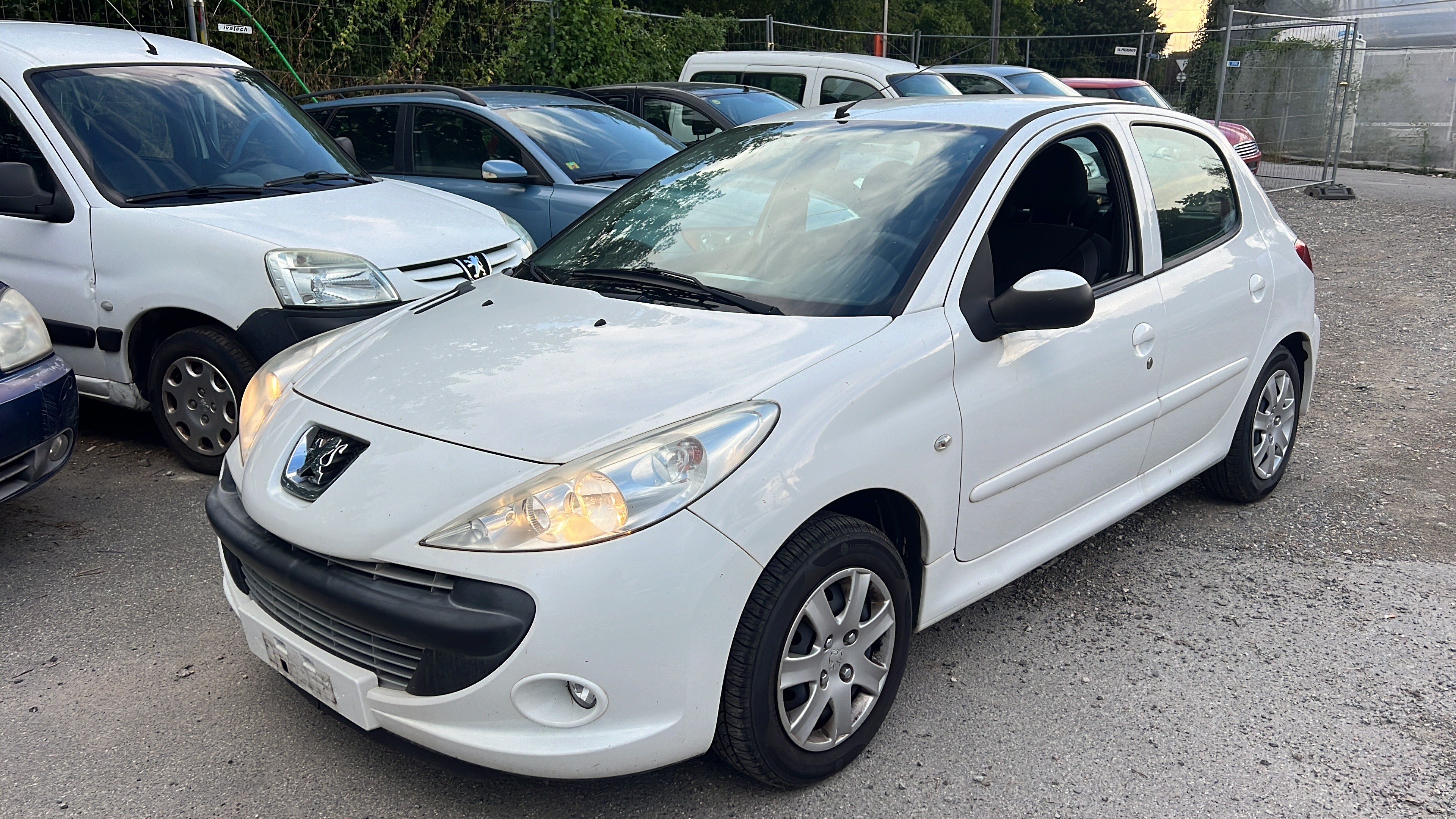 PEUGEOT 206+ 1.4 Trendy