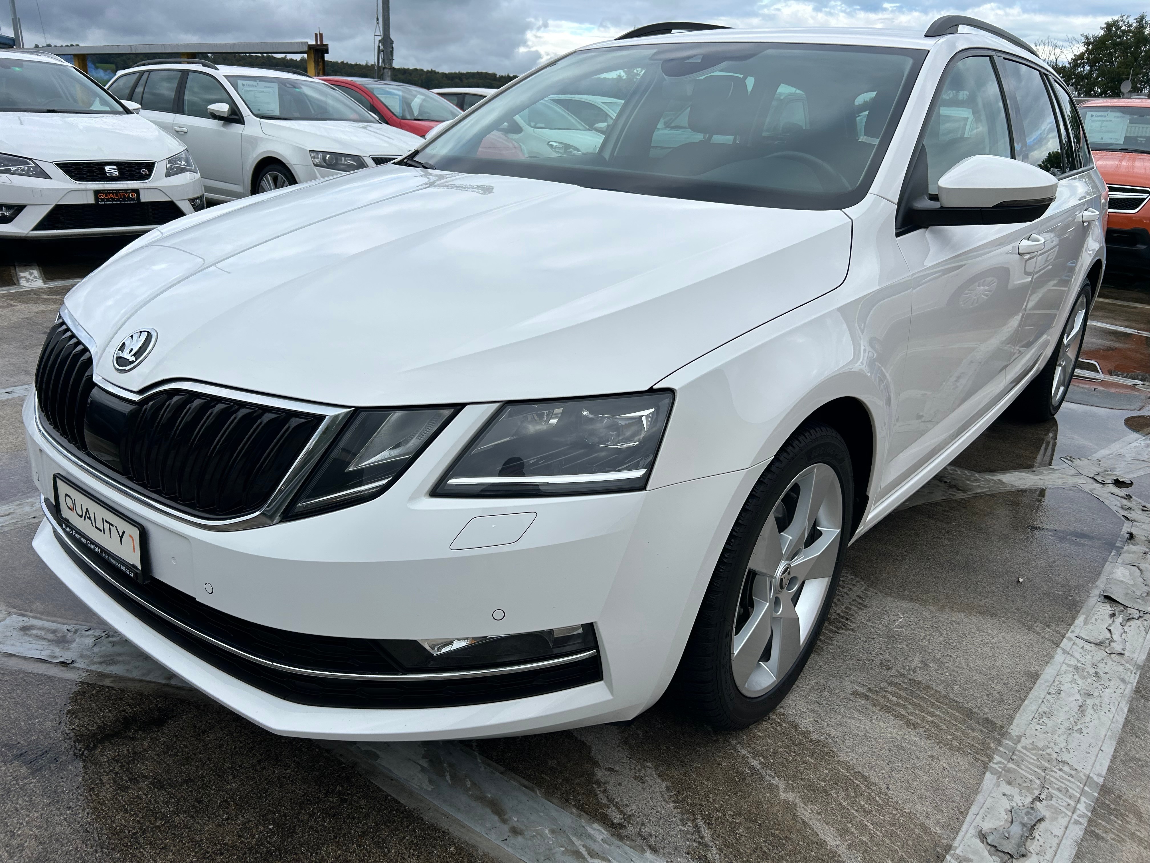 SKODA Octavia Combi 1.5 TSI Style DSG