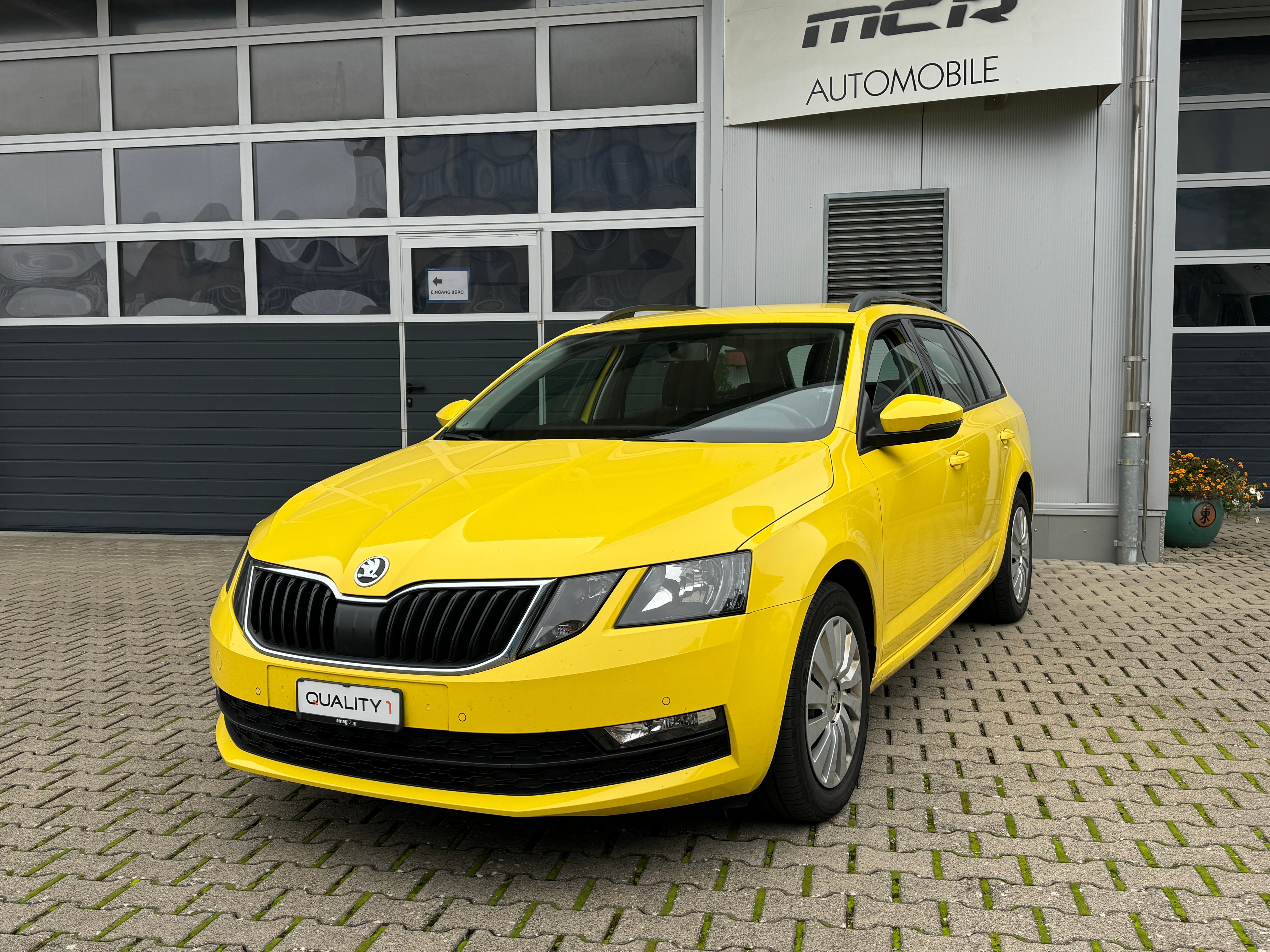 SKODA Octavia Combi 1.6 TDI Ambition