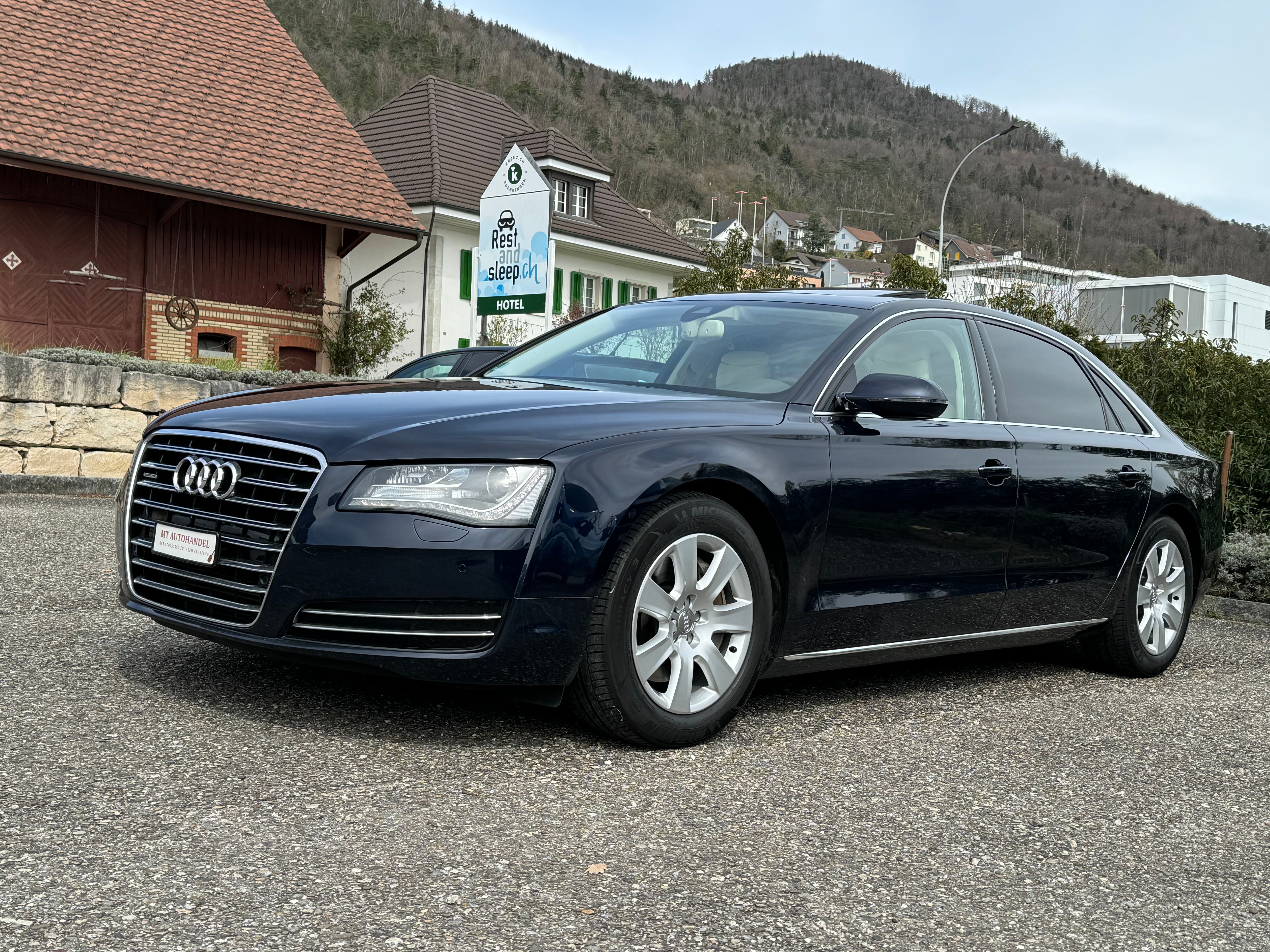 AUDI A8 L 3.0 TDI quattro tiptronic