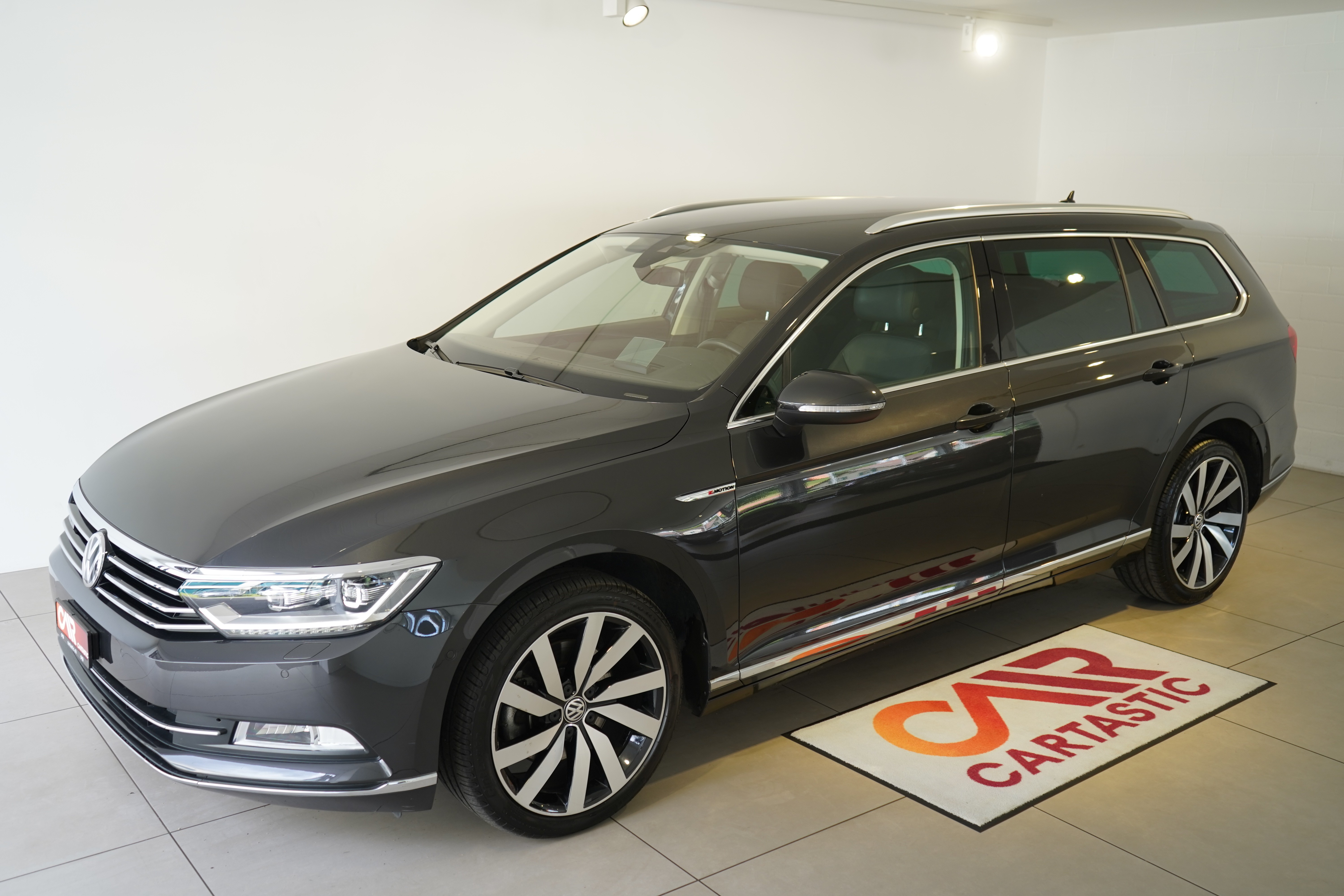 VW Passat 2.0 TDI Highline4M