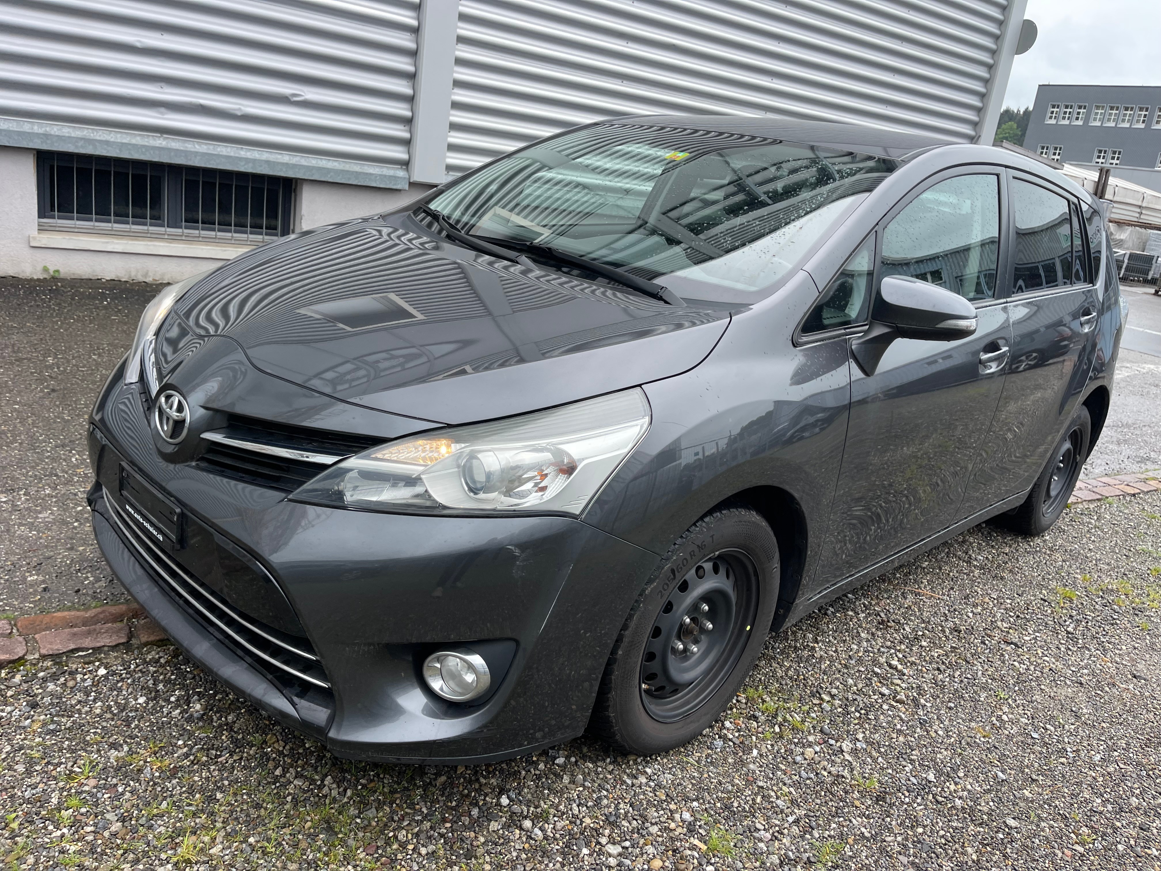 TOYOTA Verso 1.6 D-4D Trend