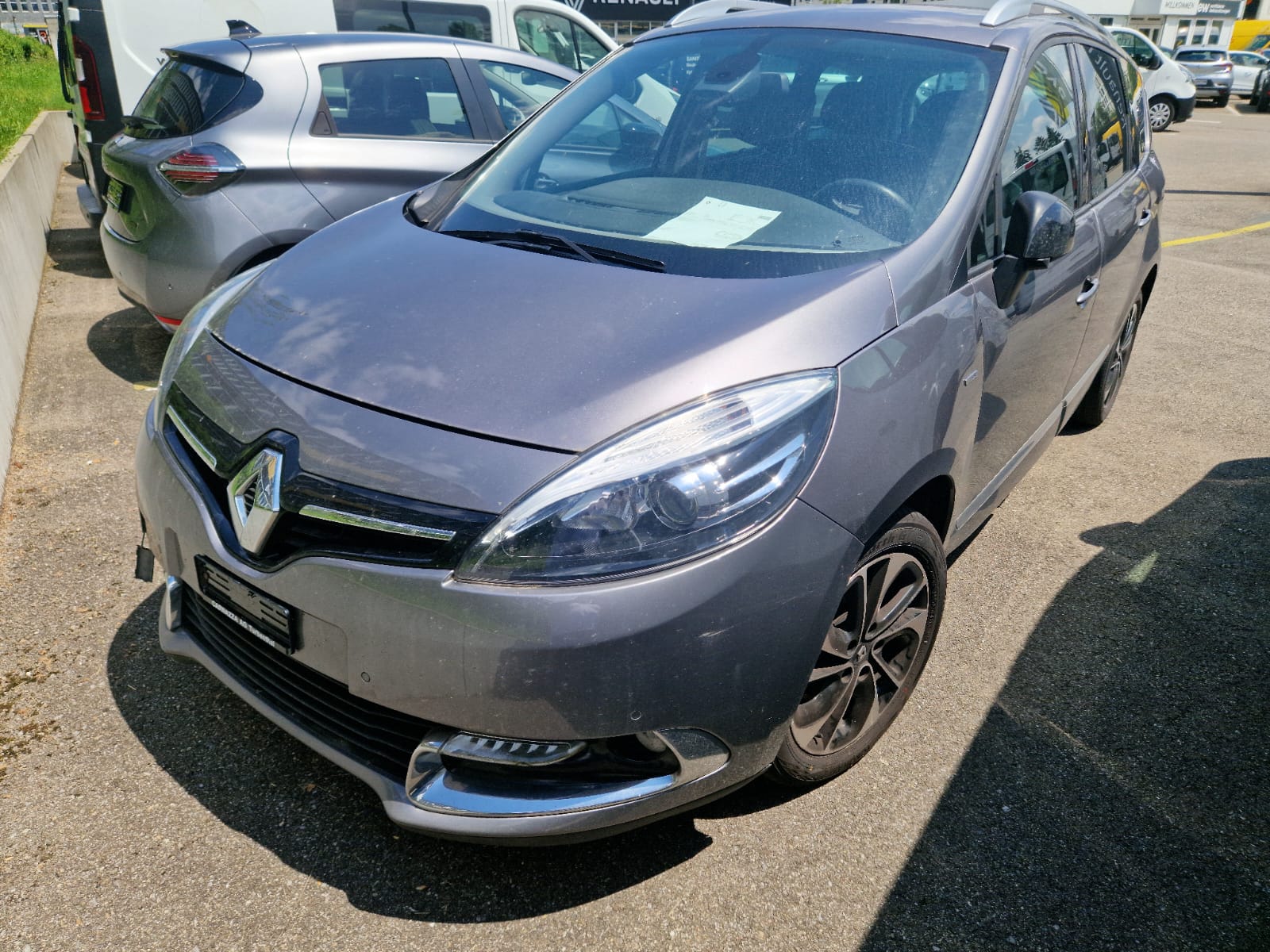 RENAULT Grand Scénic 1.2 16V Turbo Bose