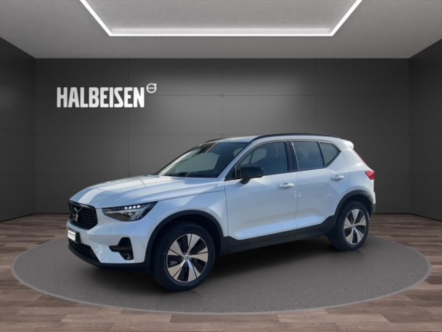 VOLVO XC40 2.0 B3 MH Plus Dark