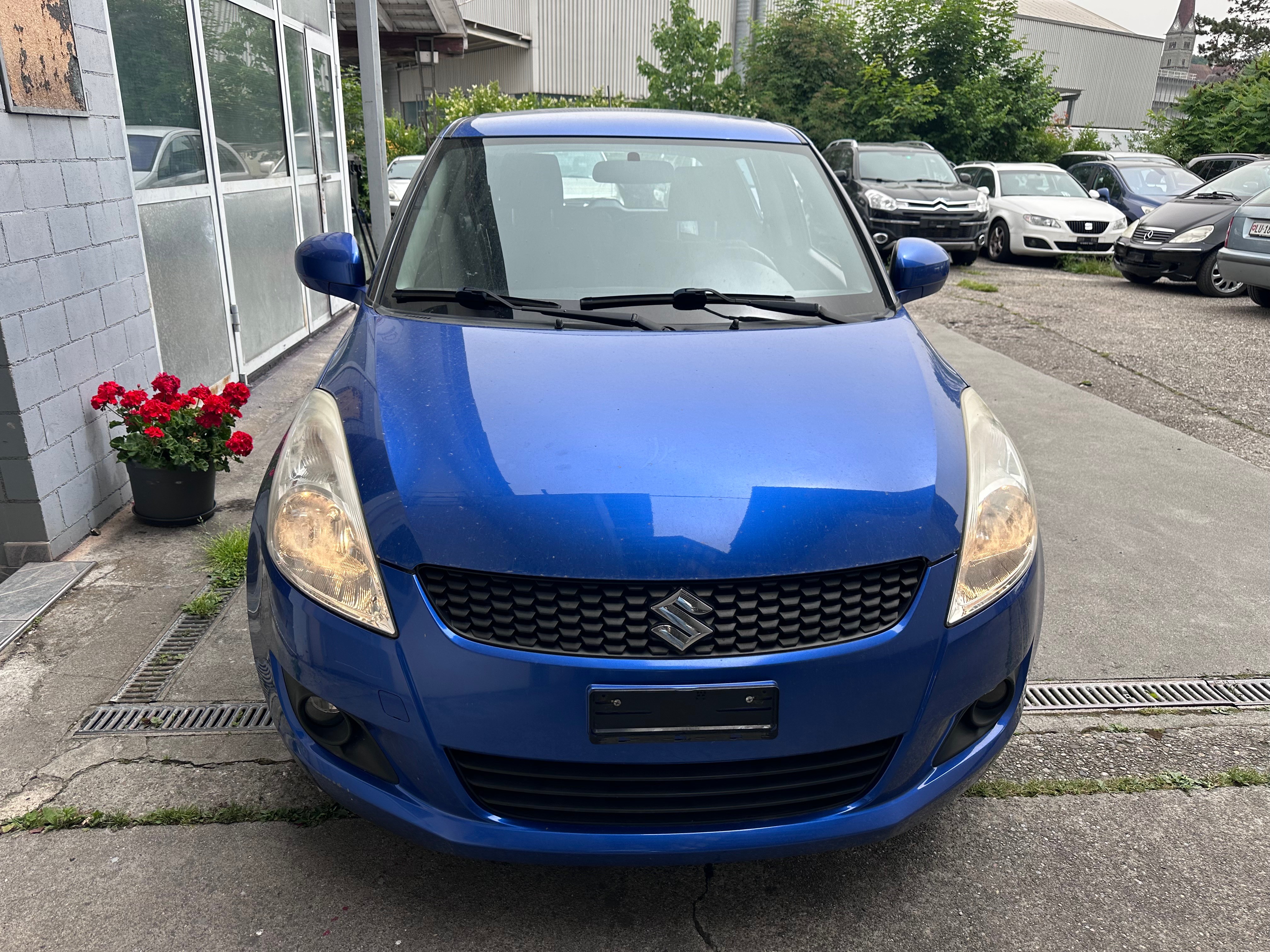 SUZUKI Swift 1.2i 16V GL Top 4x4