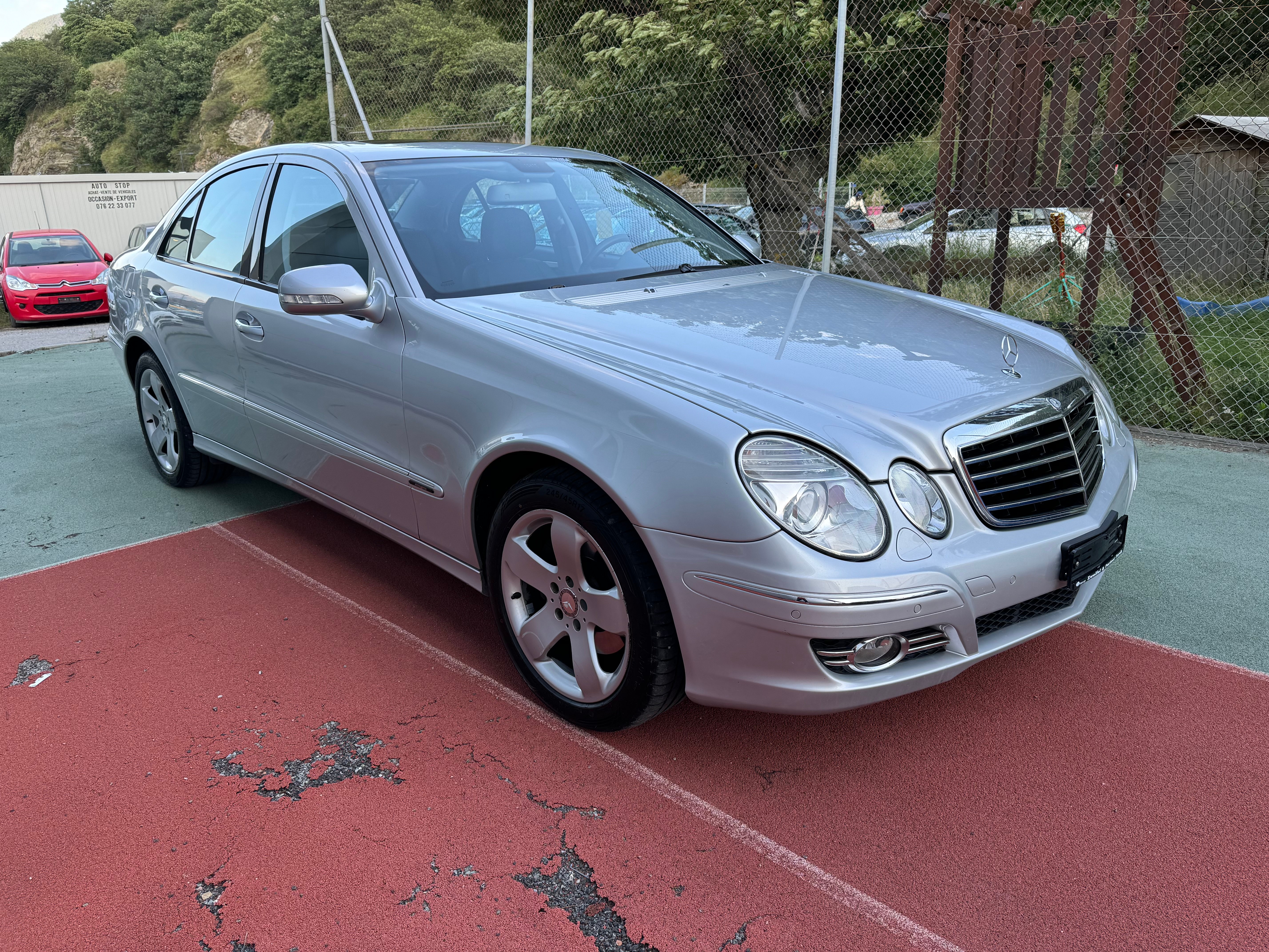 MERCEDES-BENZ E 350 Classic 4Matic Automatic