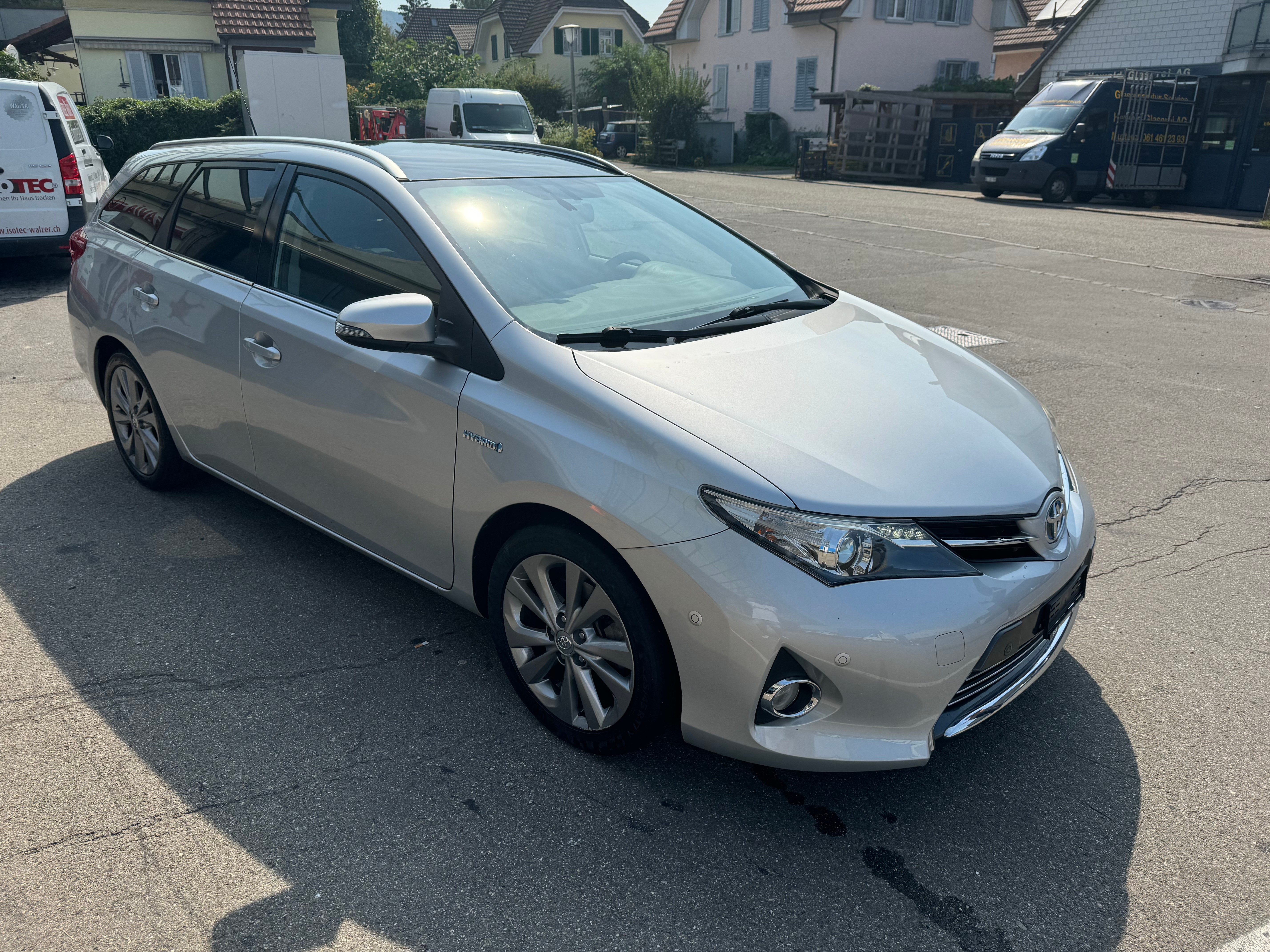 TOYOTA Auris Touring Sports 1.8 16V HSD Linea Sol