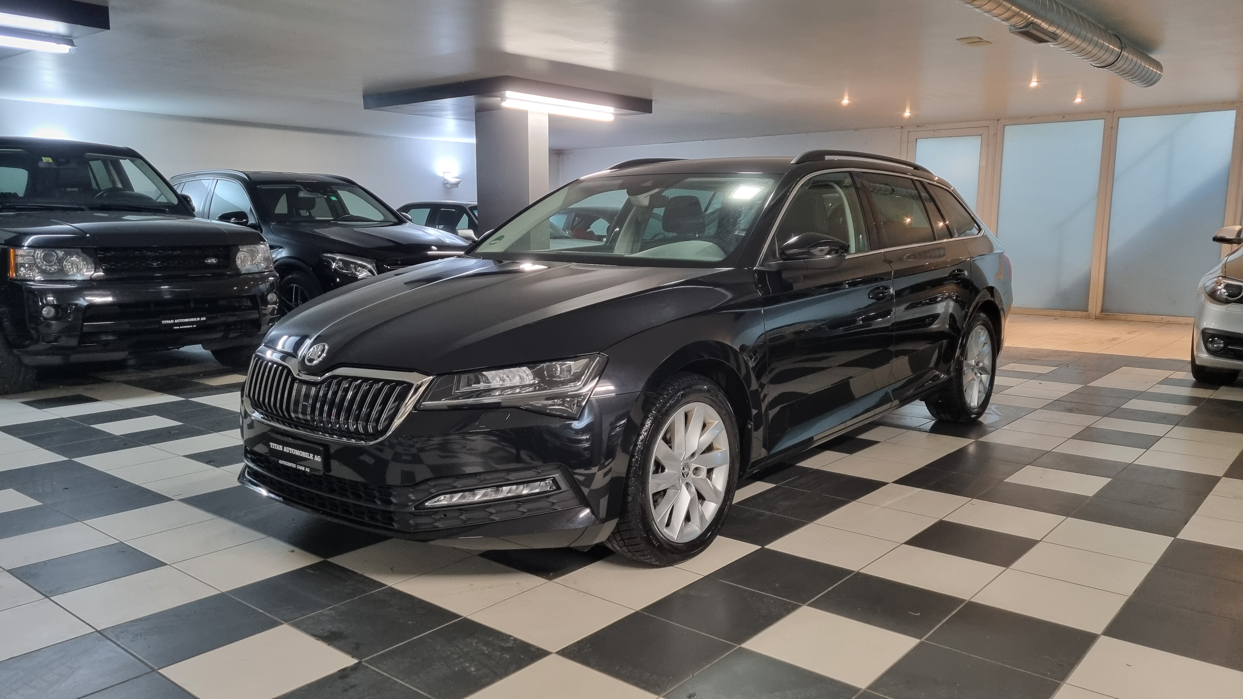 SKODA Superb Combi 2.0 TDi Style DSG