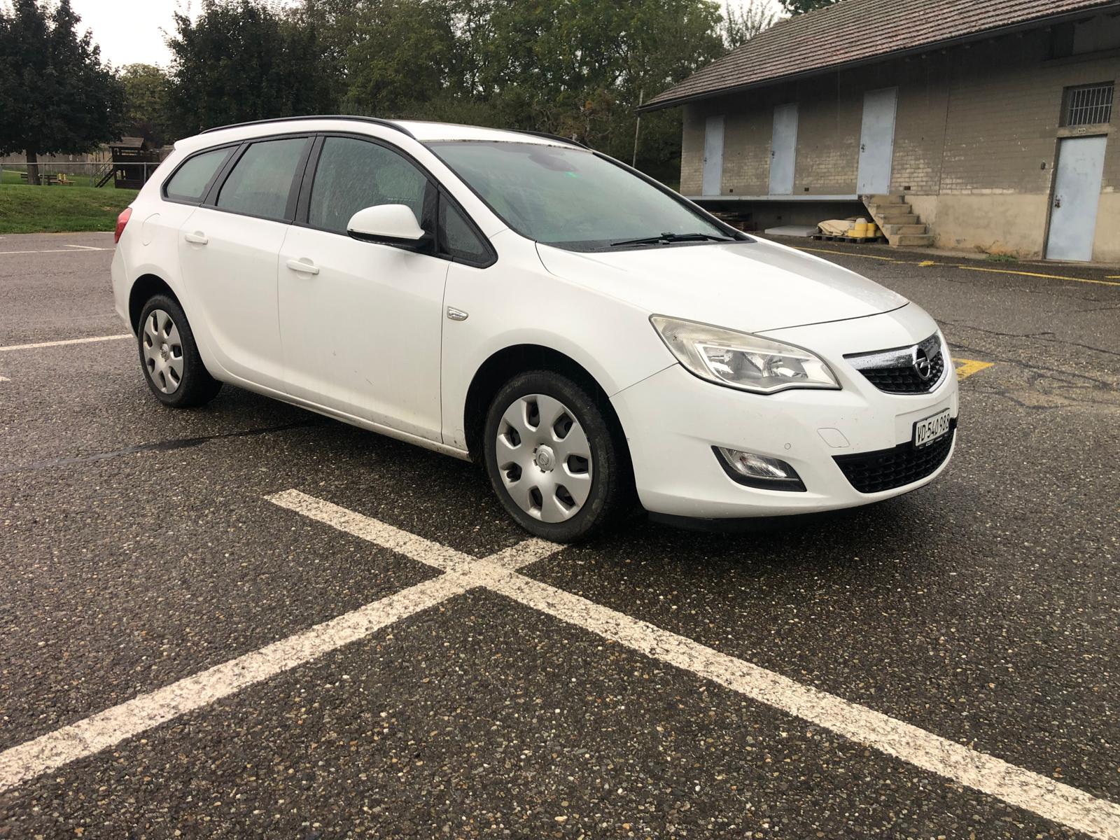 OPEL Astra SportsTourer 1.7 CDTi Enjoy