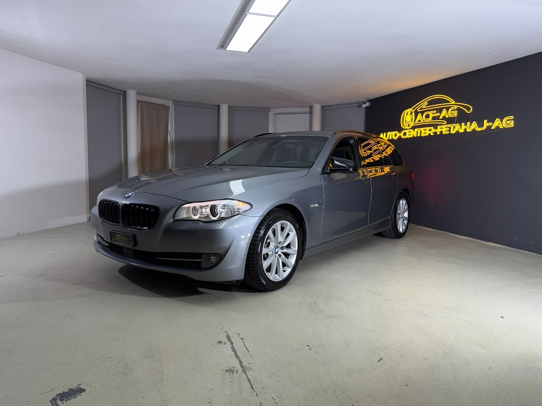 BMW 530d xDrive Touring Steptronic