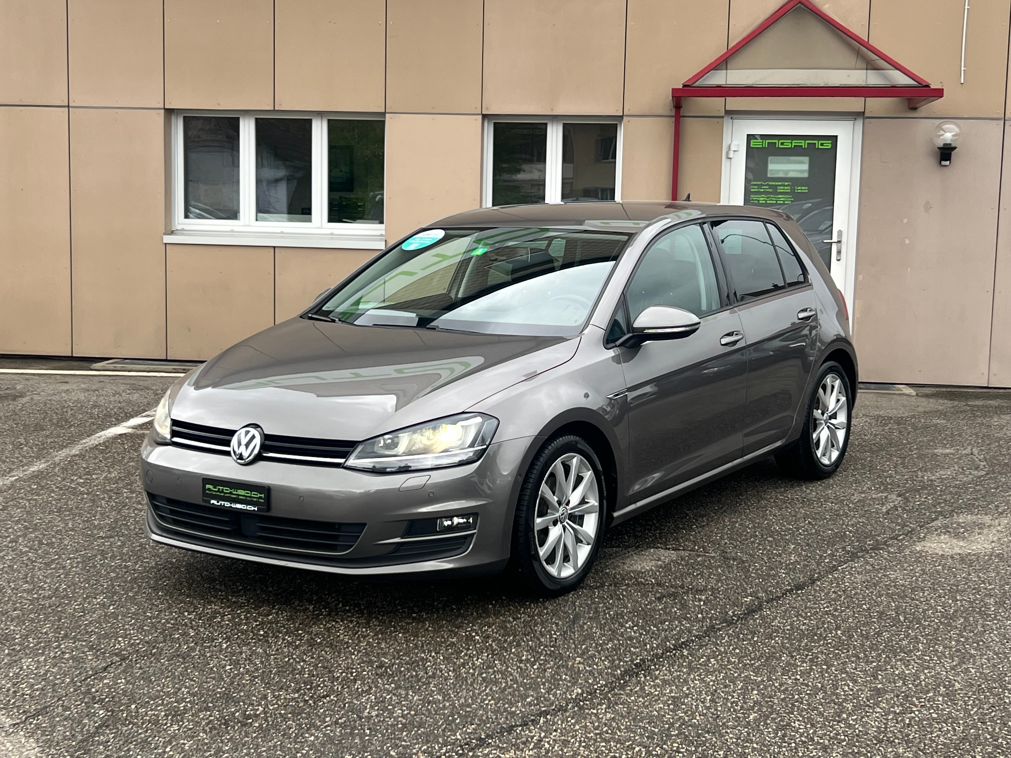 VW Golf 1.2 TSI LOUNGE