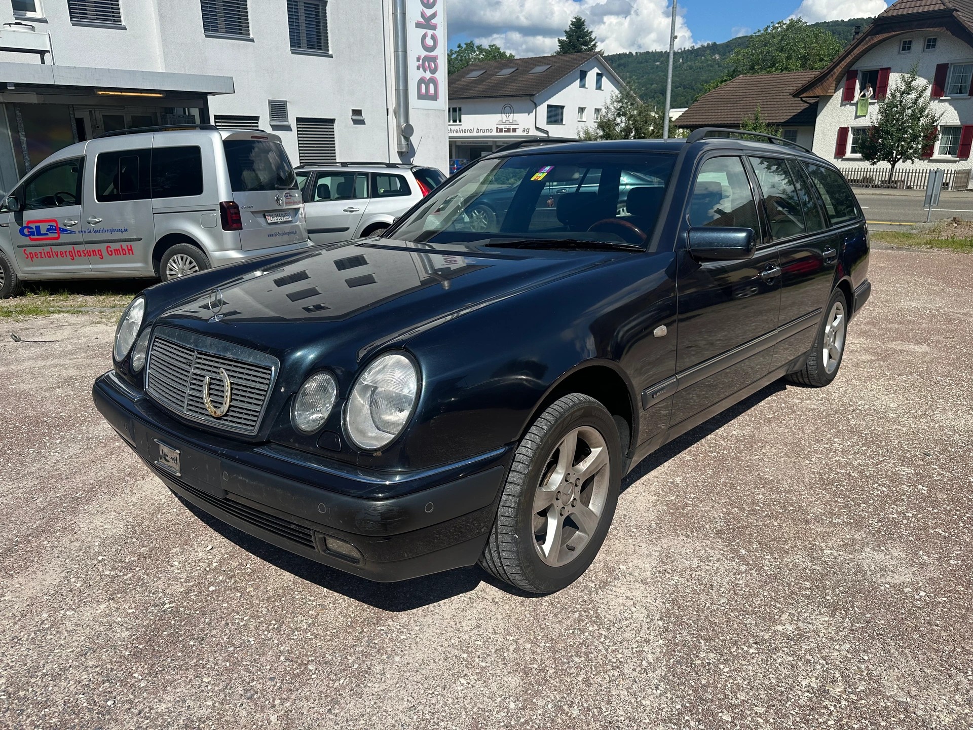 MERCEDES-BENZ E 320 Elégance 4-Matic Automatic