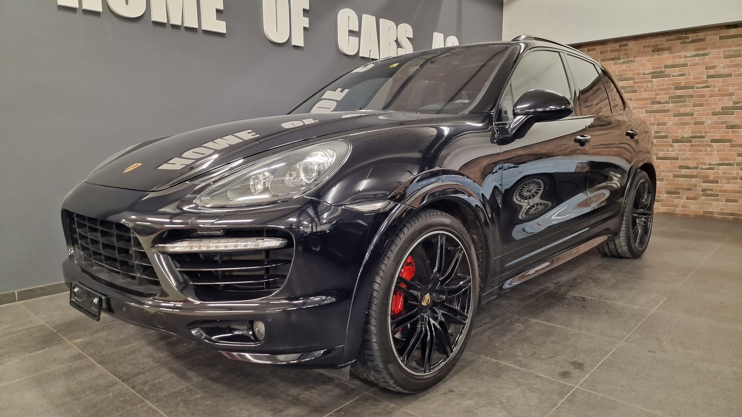 PORSCHE Cayenne GTS