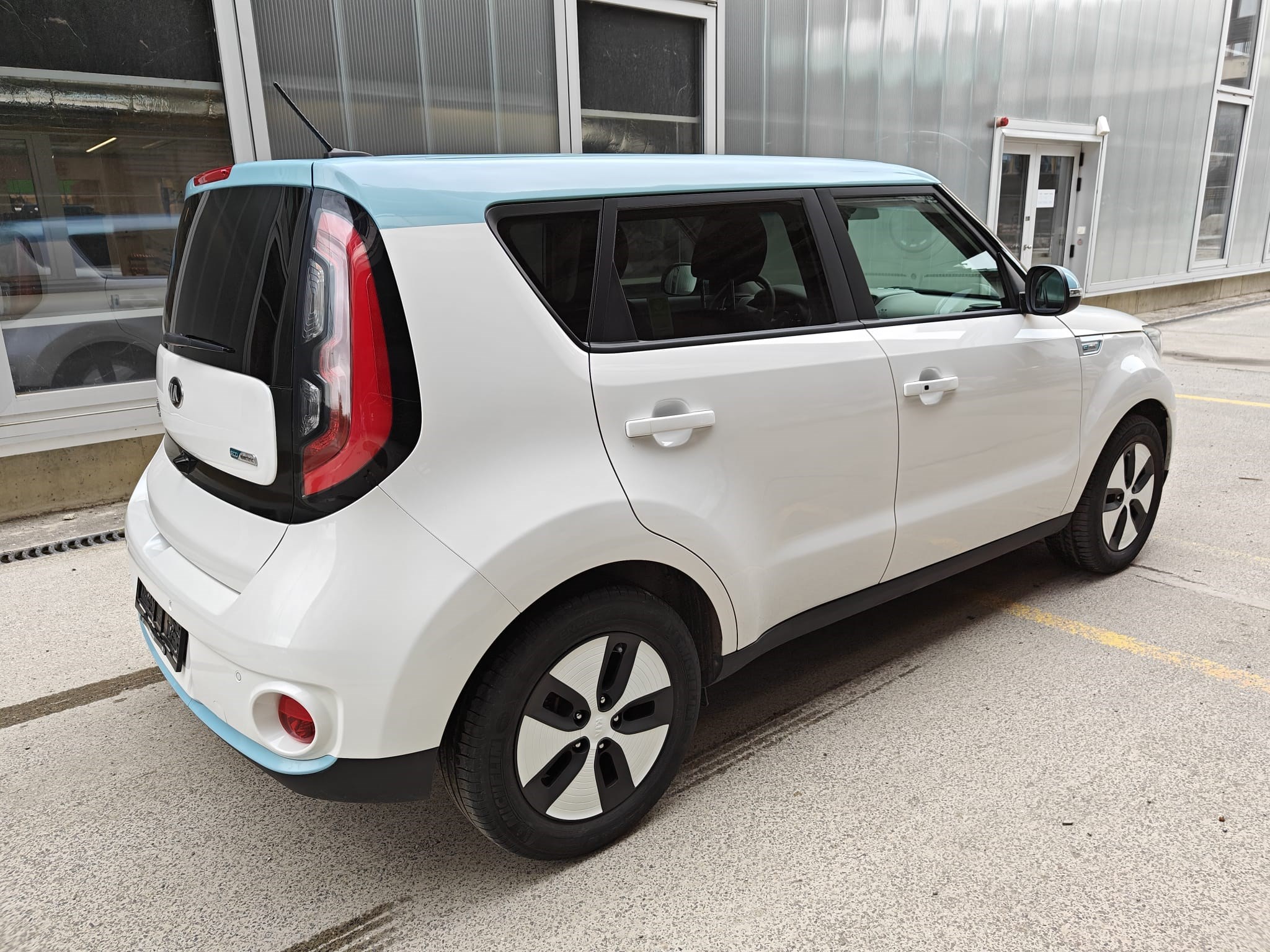 KIA Soul EV Style