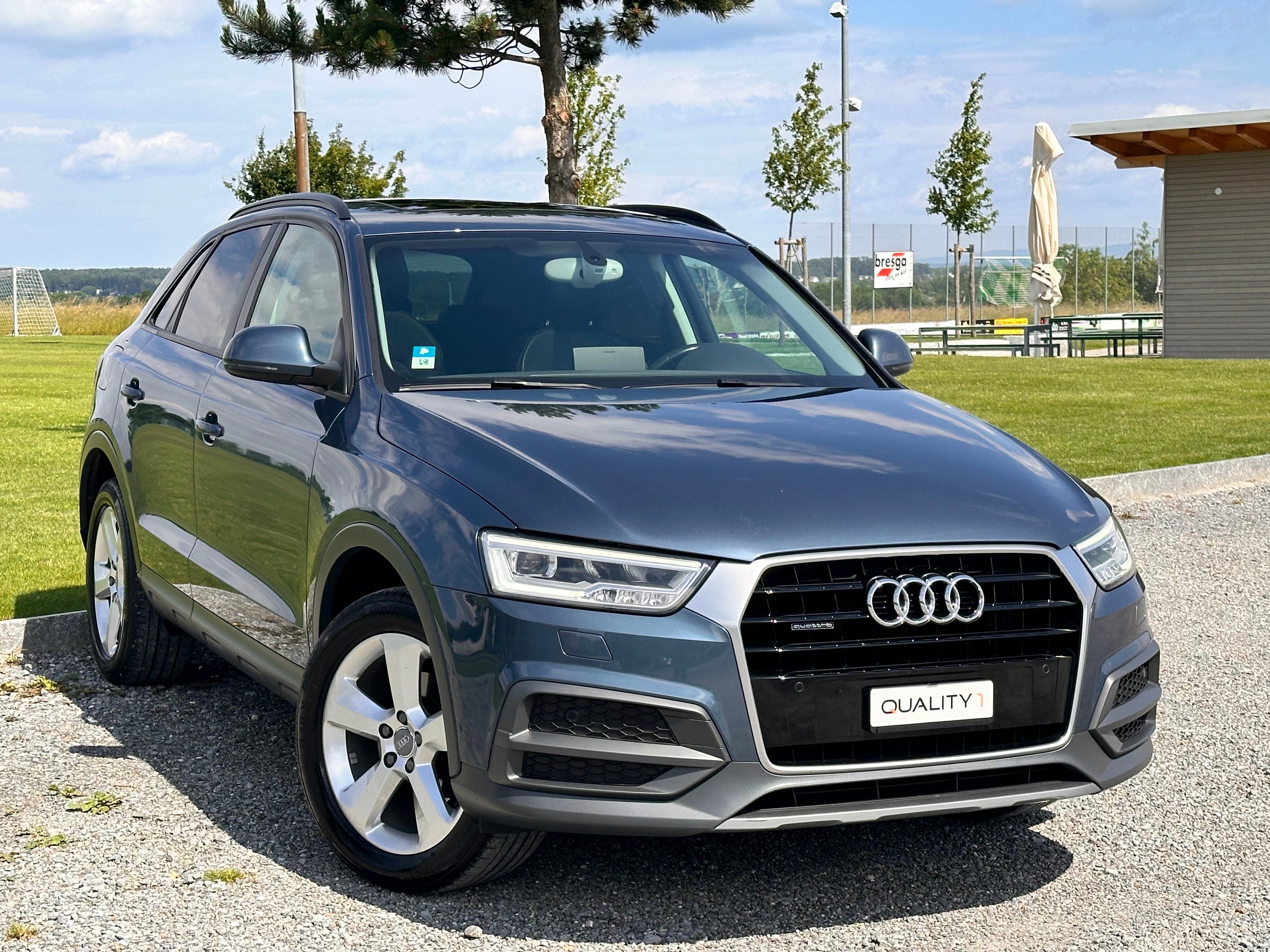 AUDI Q3 2.0 TDI design quattro S-tronic