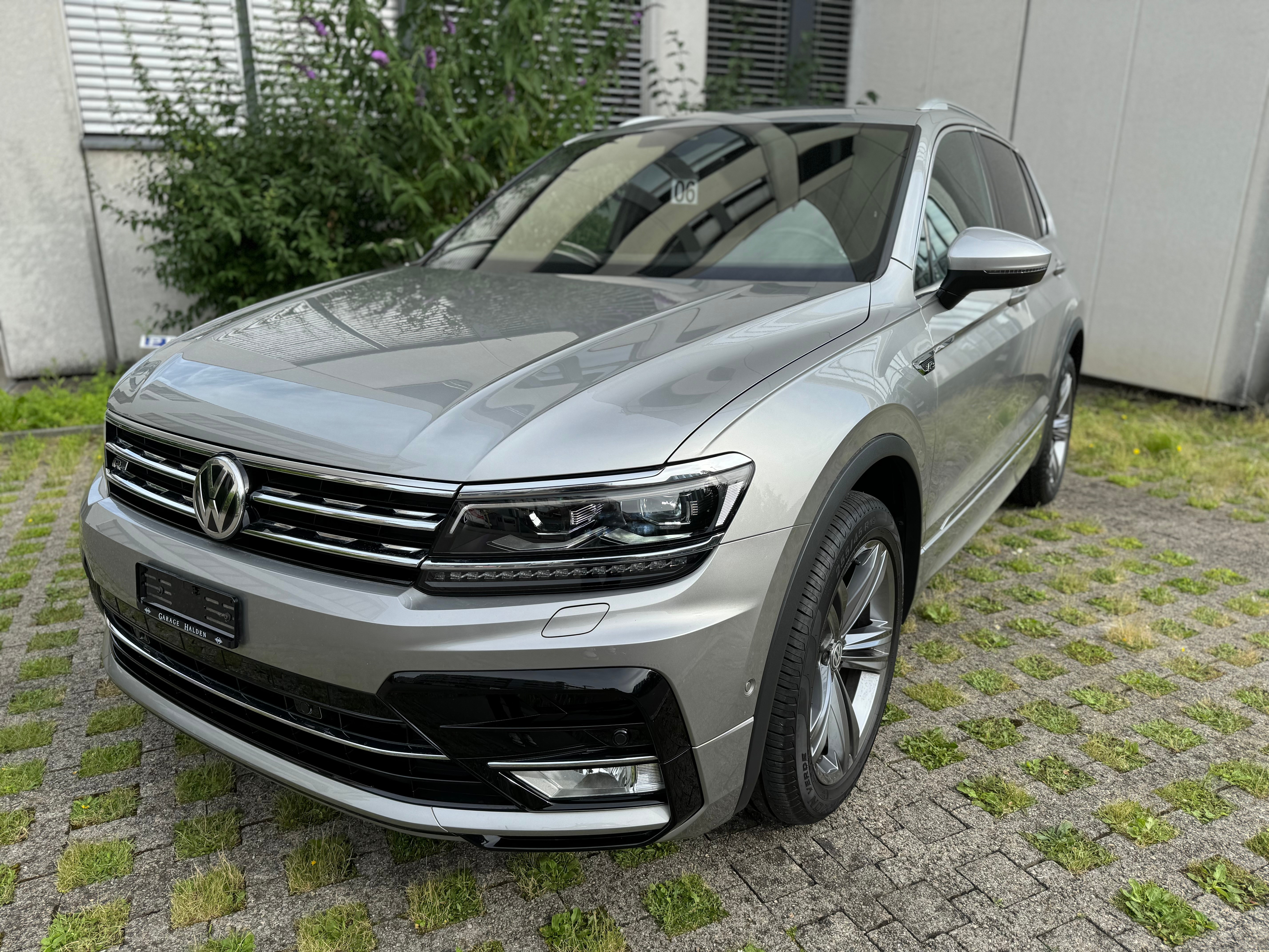 VW Tiguan 2.0 TDI SCR R Line 4Motion DSG