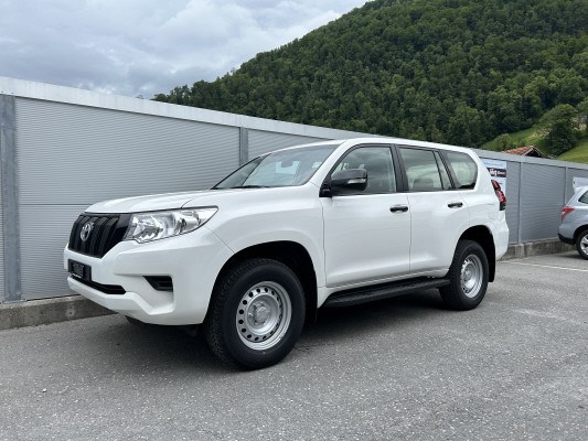 TOYOTA LandCruiser 2.8TD Active