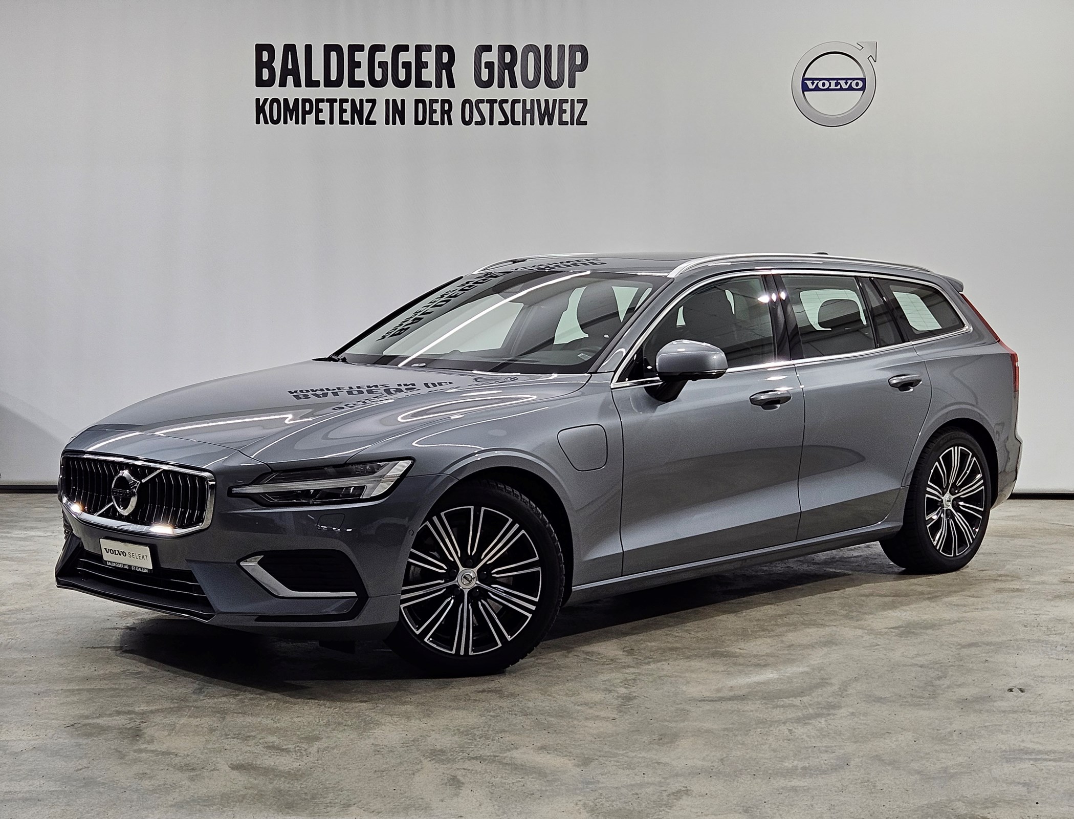 VOLVO V60 2.0 T8 TE Inscription eAWD