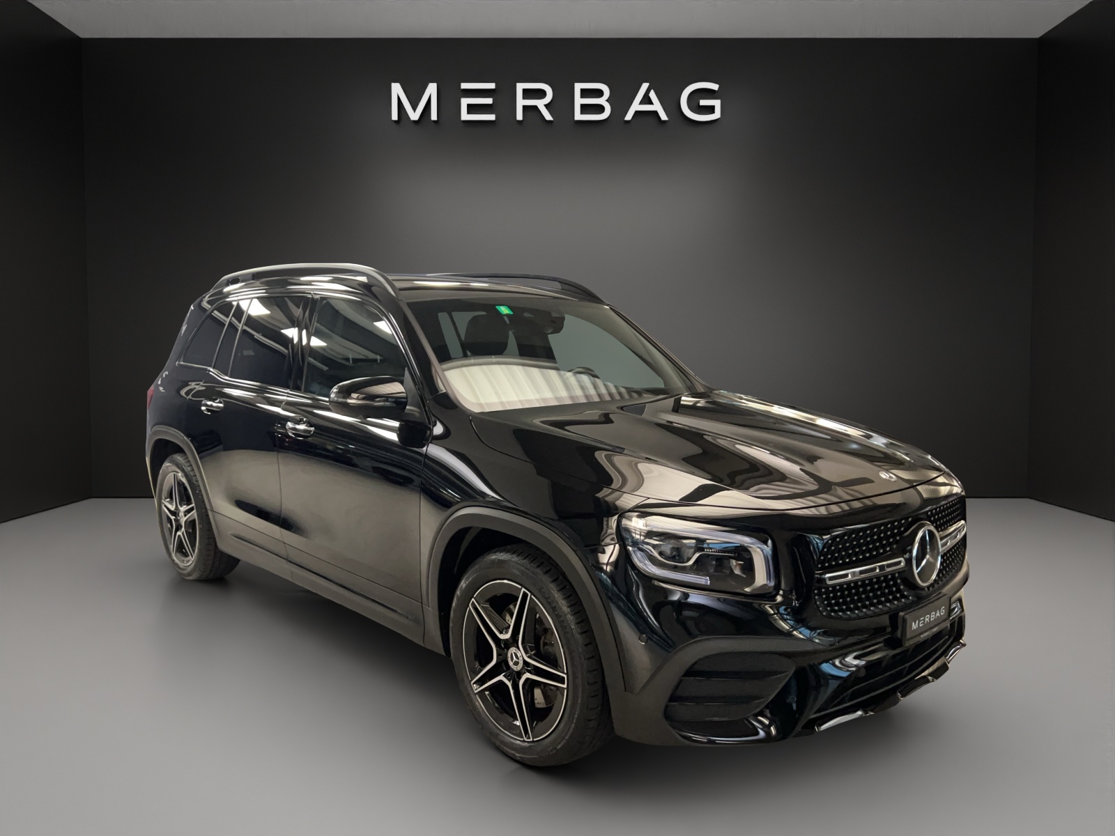 MERCEDES-BENZ GLB 220 d AMG Line 4 MAT.