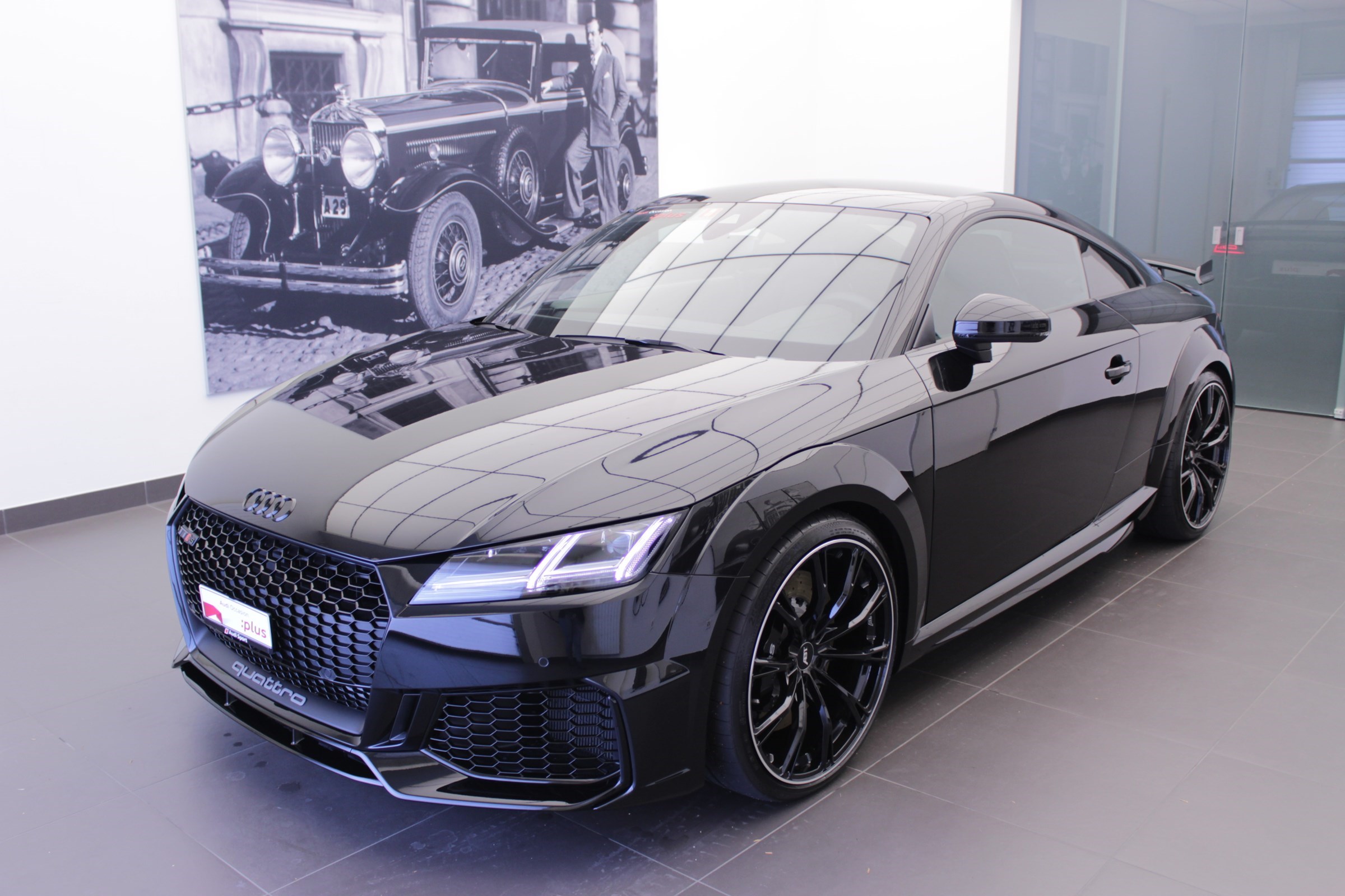 AUDI TT Coupé TTRS quattro S-tronic