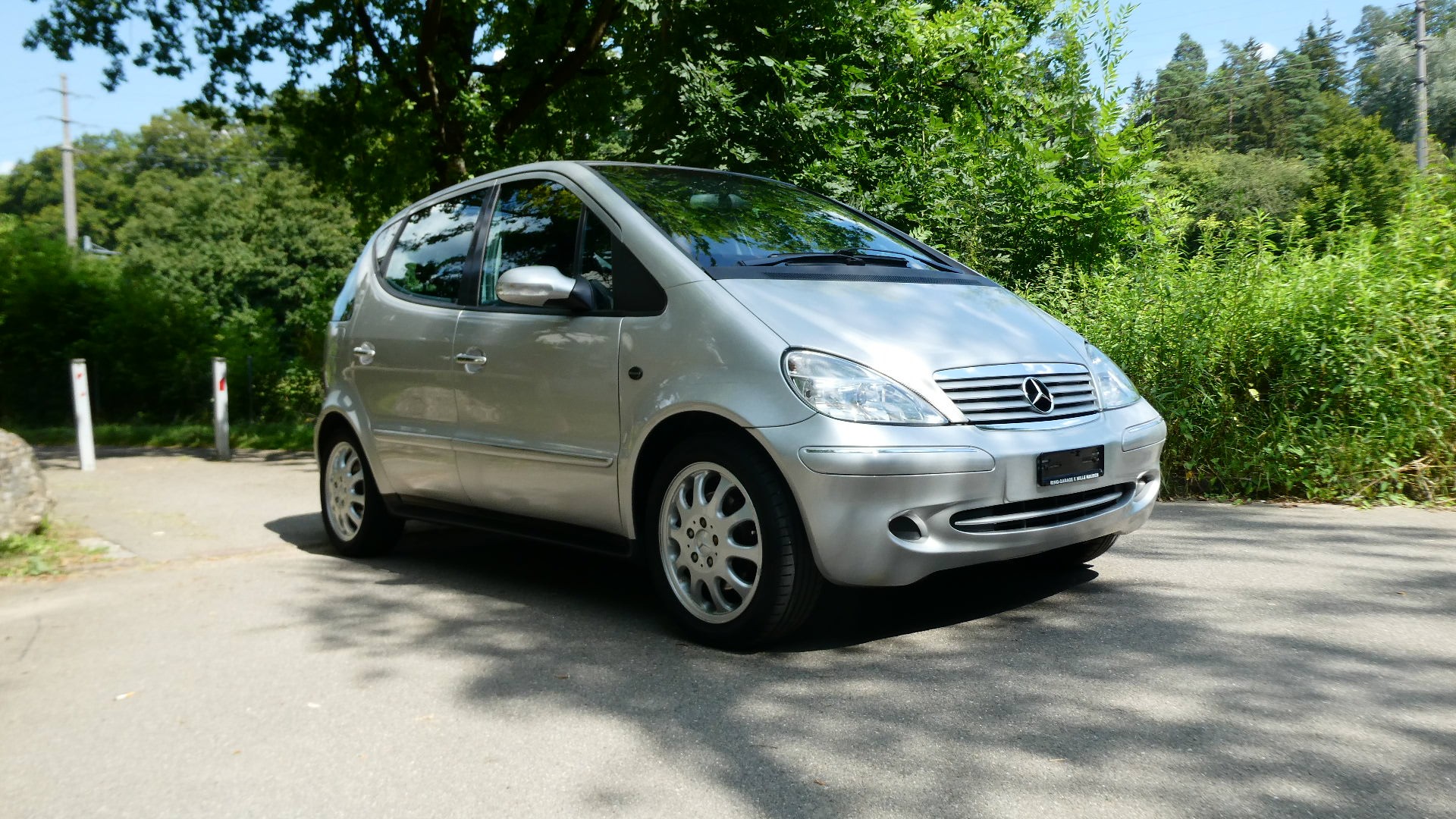 MERCEDES-BENZ A 190 L Avantgarde