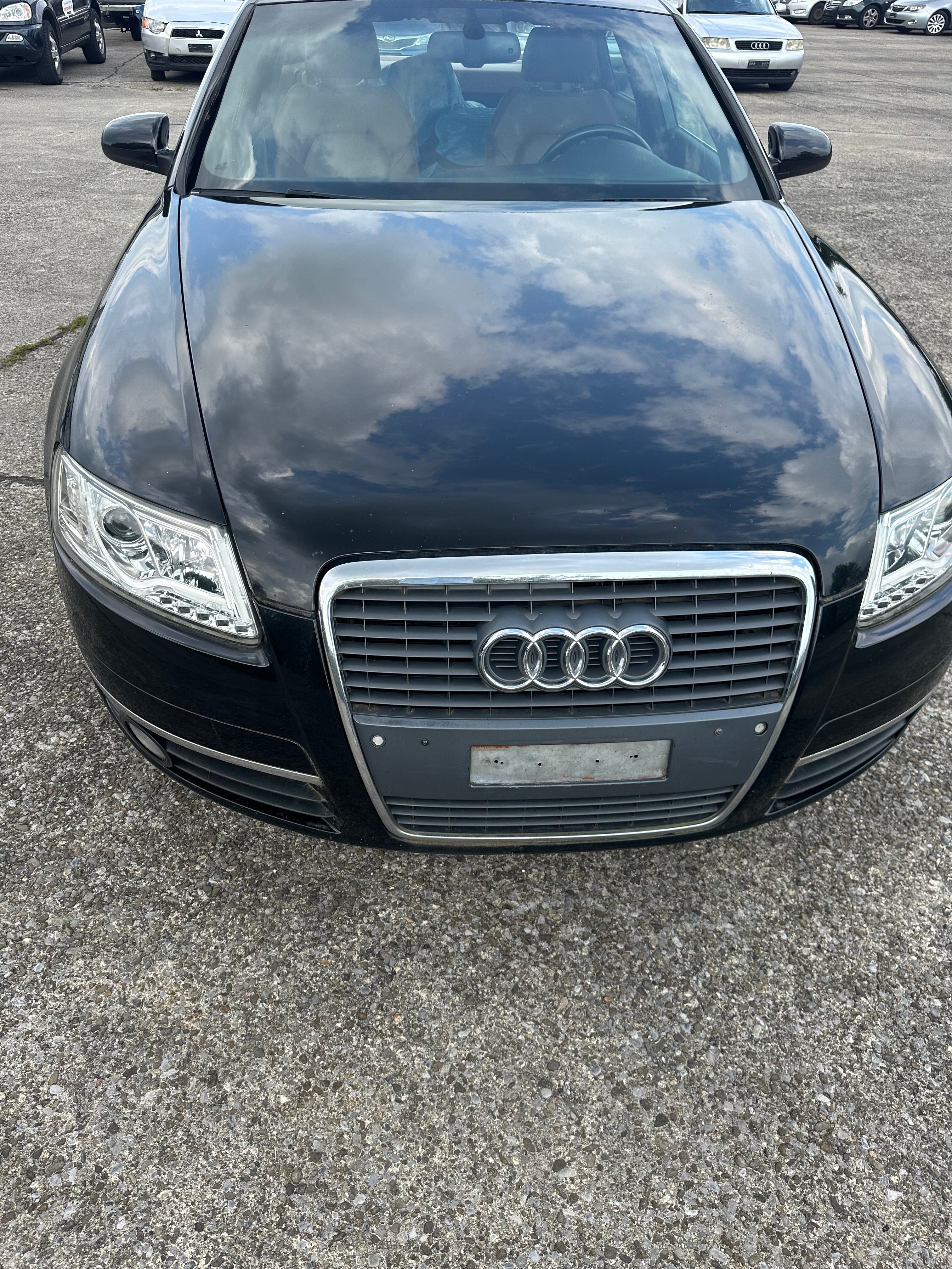 AUDI A6 2.4 V6