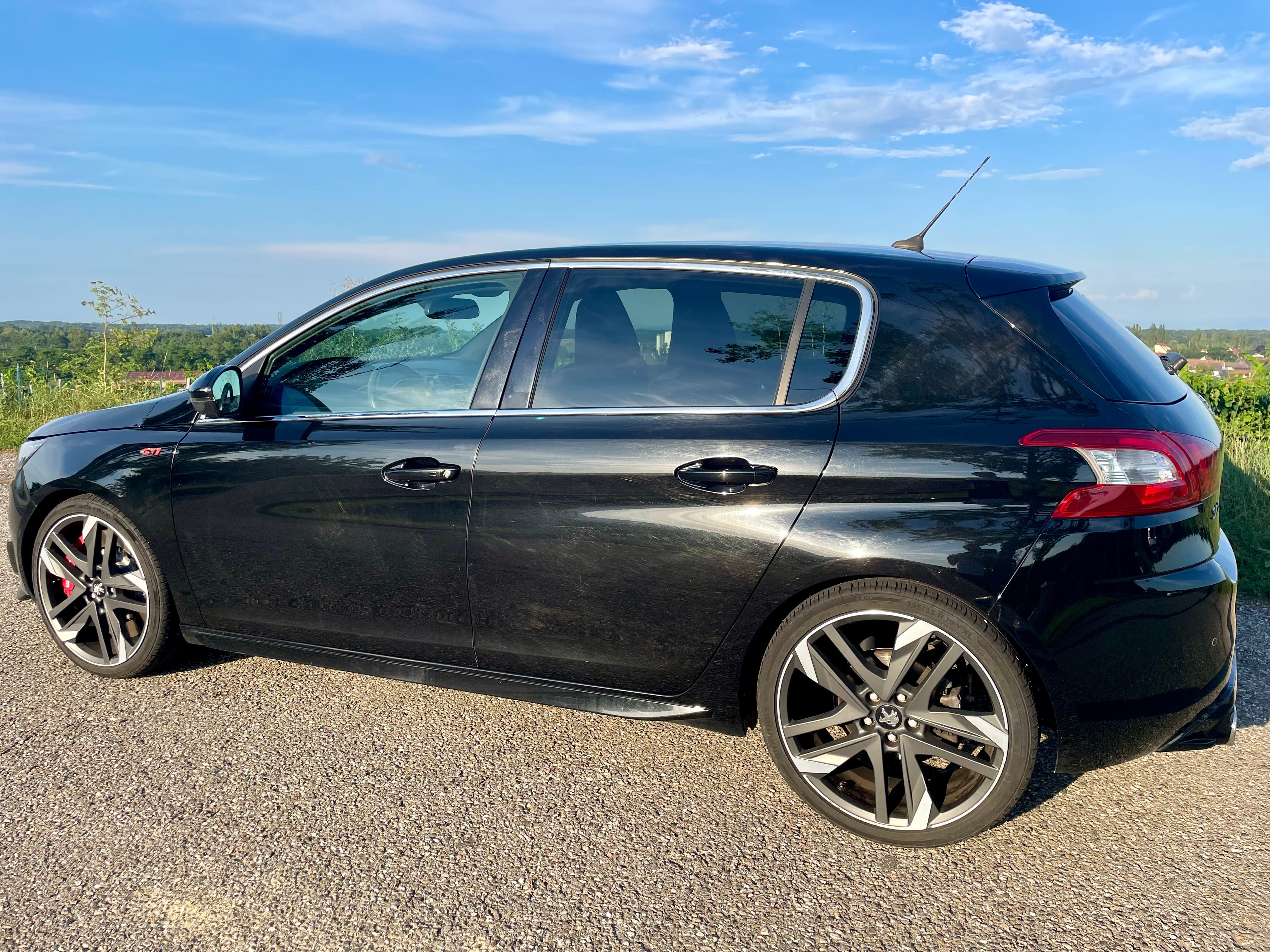 PEUGEOT 308 GTI 2016